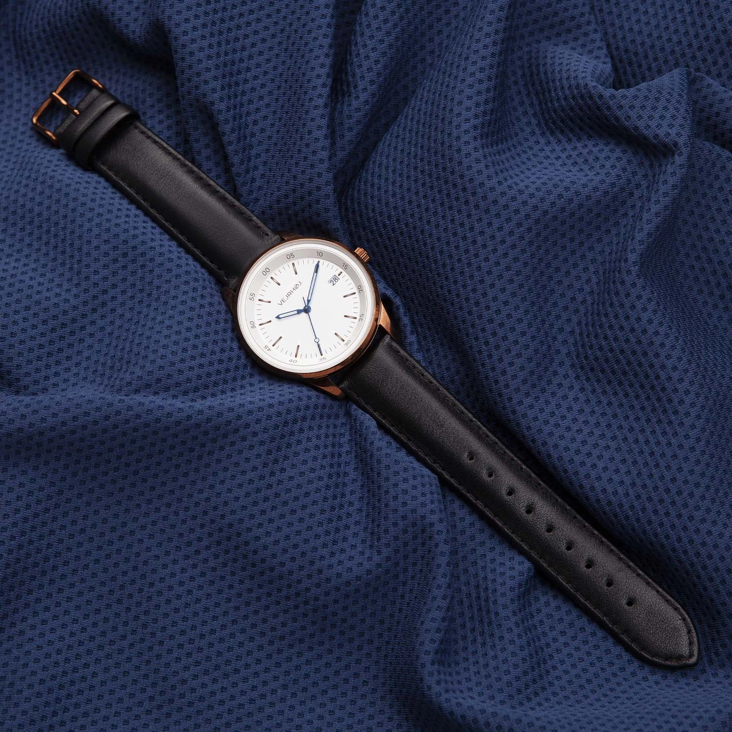 A06 | white (automatic)