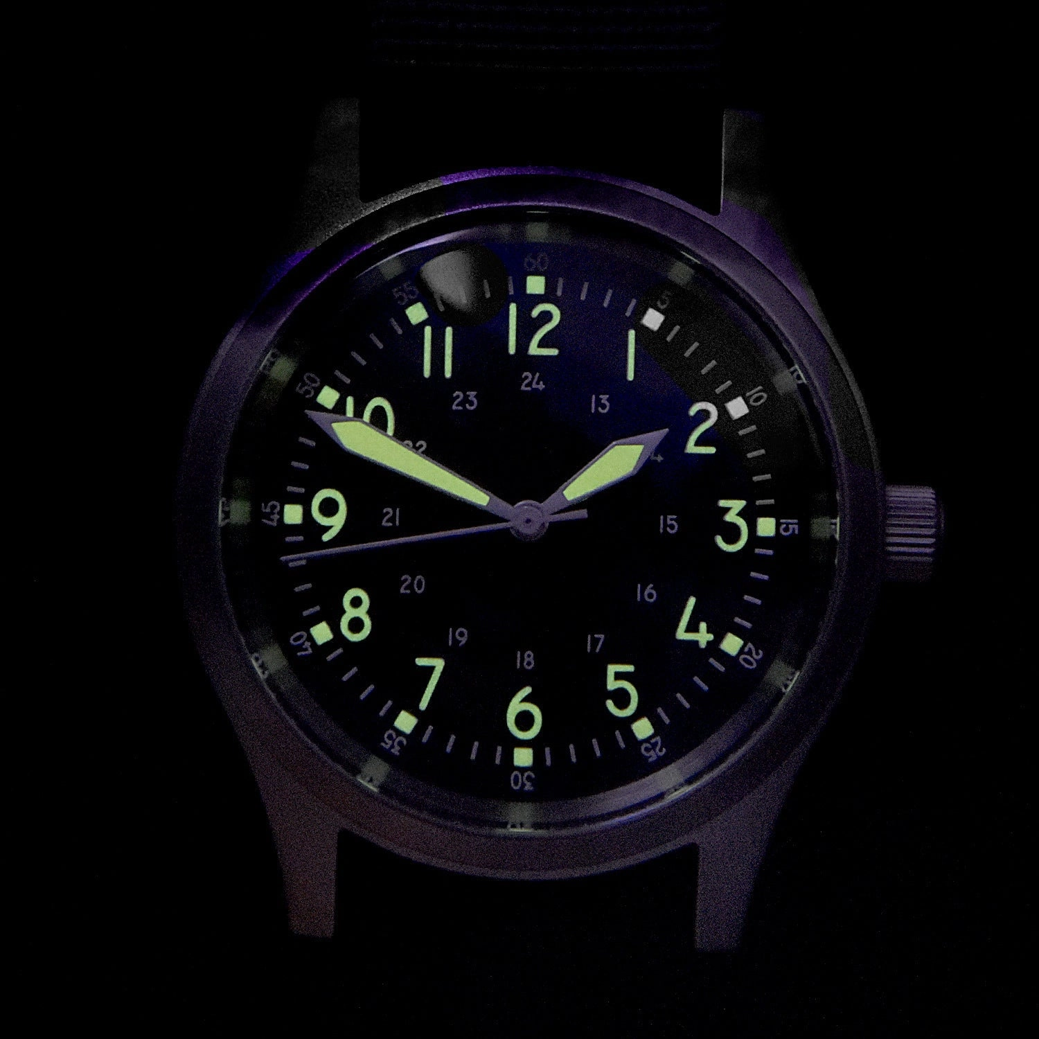 A-17 U.S 1950s Korean War Pattern Automatic Military Watch with Shatter and Scratch Resistant Box Sapphire Crystal on a Retro Stainless Steel "Bonklip" Bracelet with a Black Military Webbing Strap