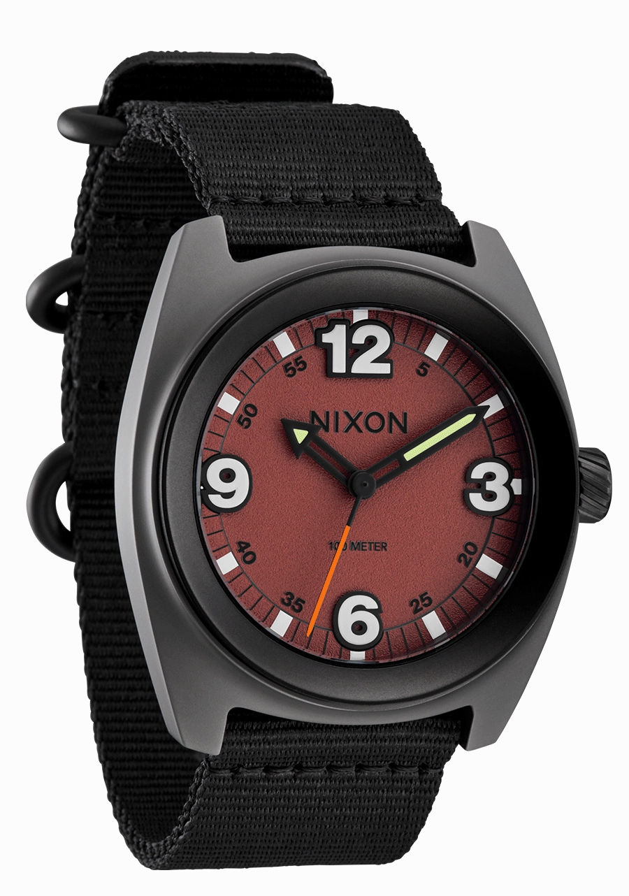 Clutch 42 - Matte Gunmetal / Hot Sauce
