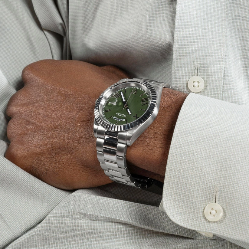 Connoisseur Men Quartz Green Dial Analog Stainless Steel Watch GW0265G10