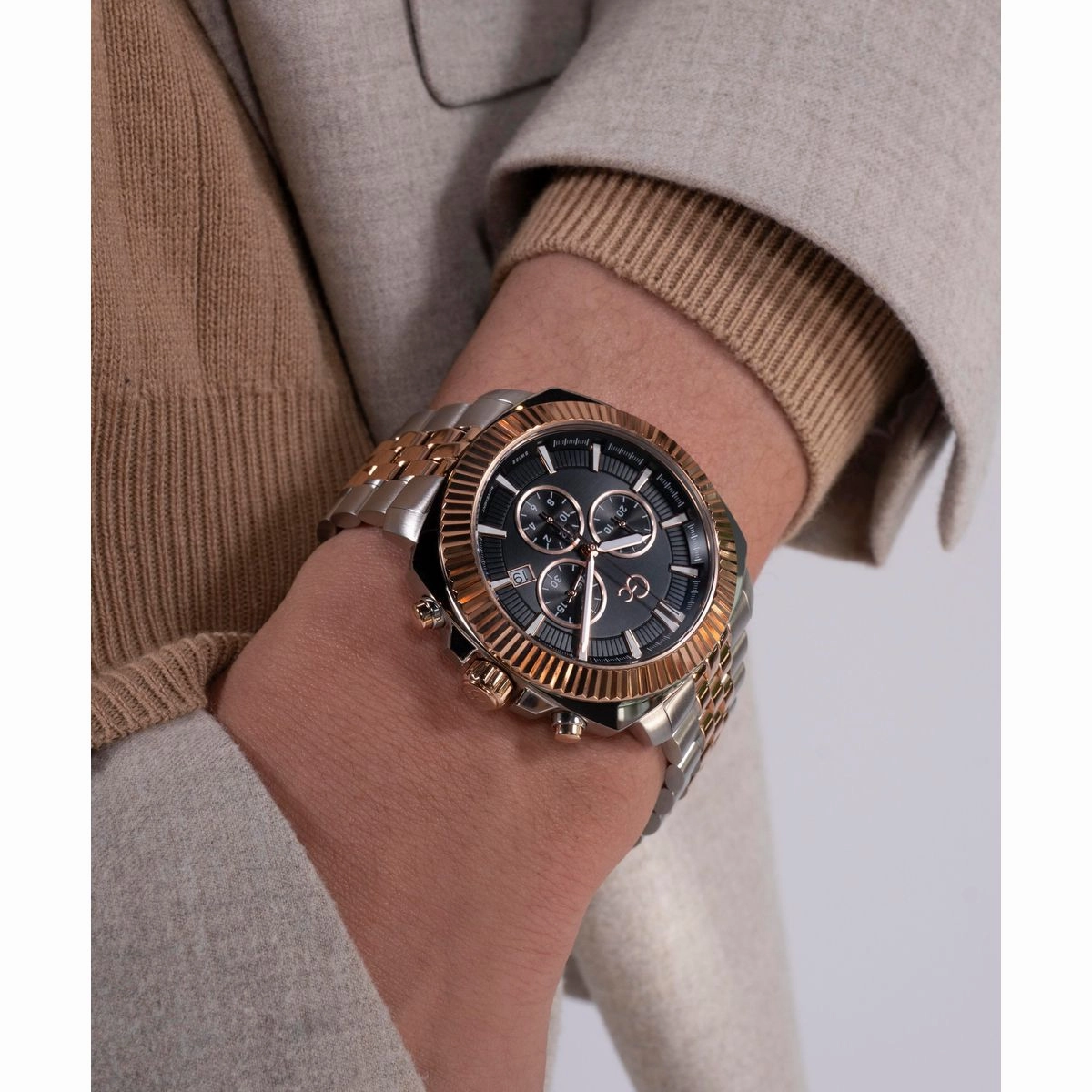 Dress Men Quartz Black Dial Chronograph Stainless Steel Watch Z46001G2MF