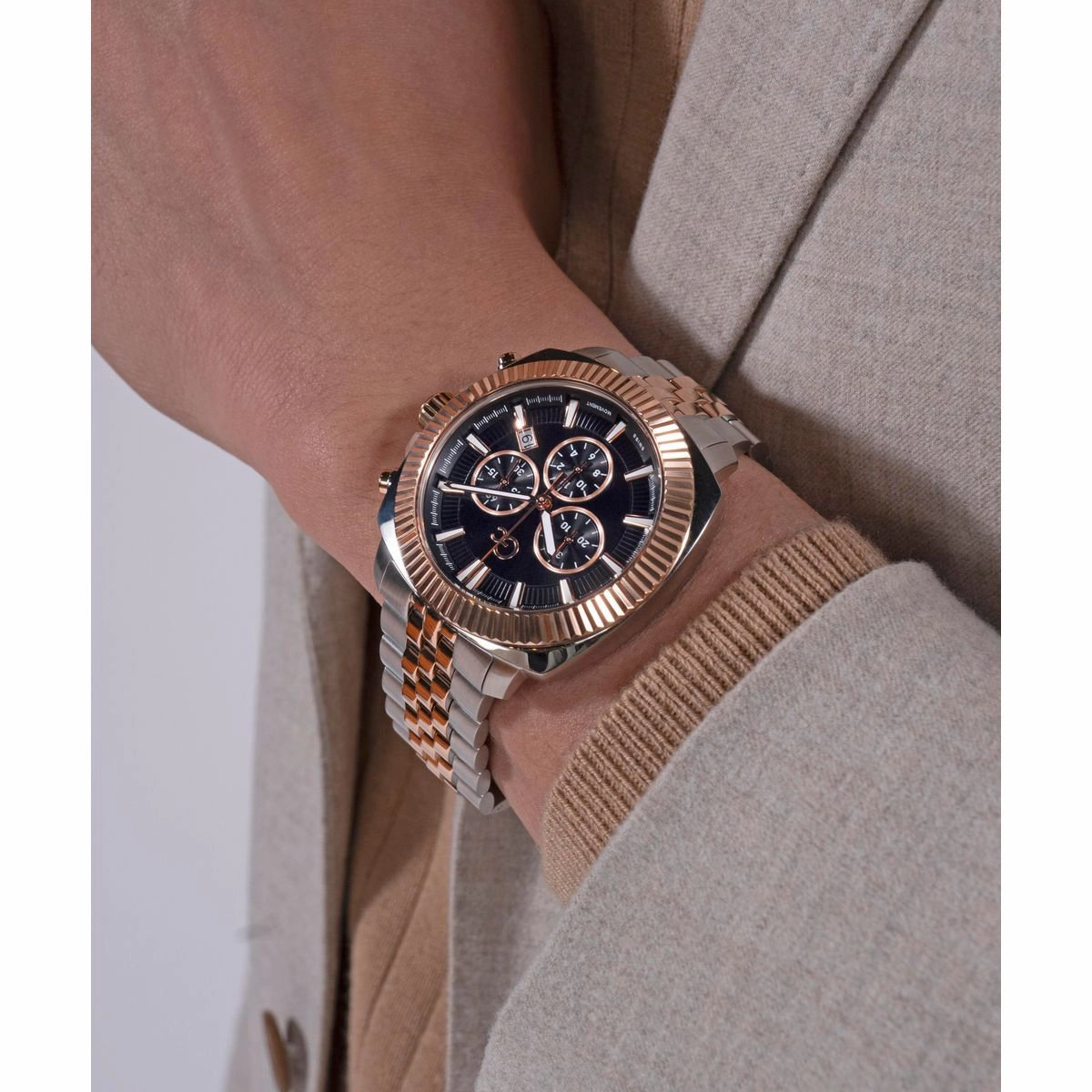 Dress Men Quartz Black Dial Chronograph Stainless Steel Watch Z46001G2MF