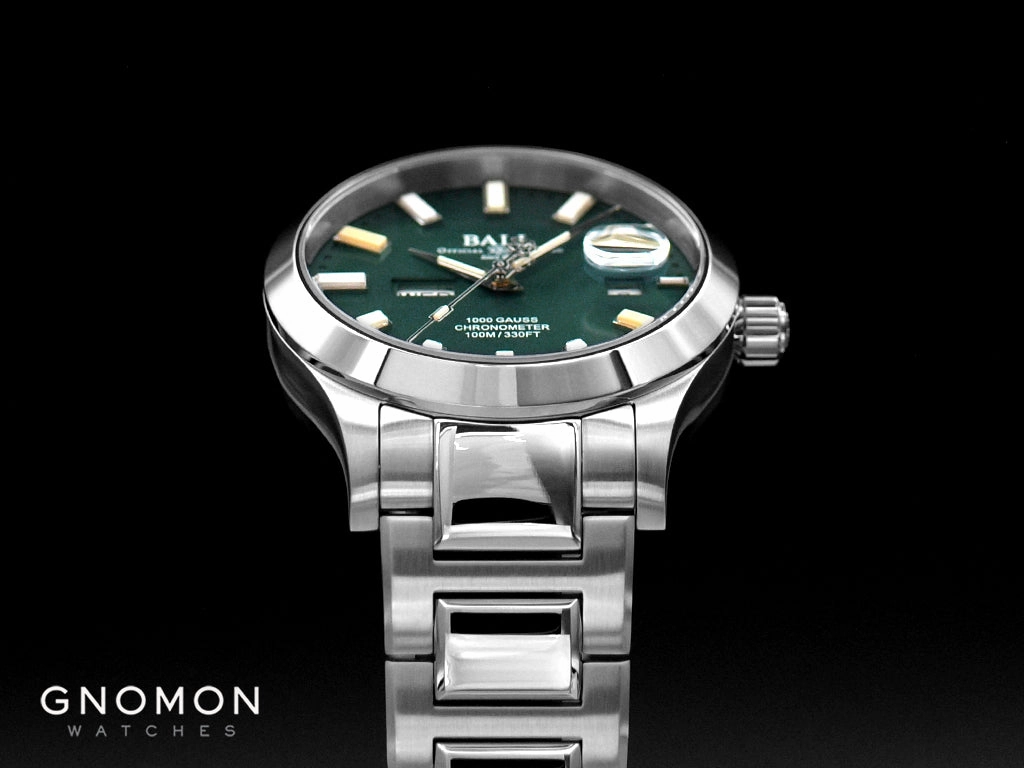 Engineer III Marvelight Chronometer Day-Date Green - Ltd Ed 1000pcs Ref. NM9036C-S1C-GRR