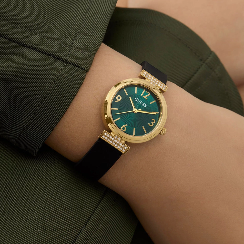 Guess Array GW0912L4