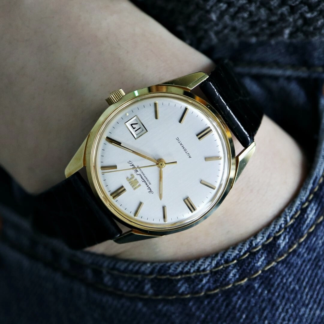 IWC Ref. 1810,  NOS, 18k Gold 1978 Men's Vintage Watch