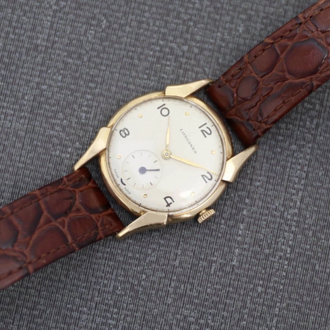 Longines Ref. 5674, 18k Gold, Fancy Lugs, 1940's