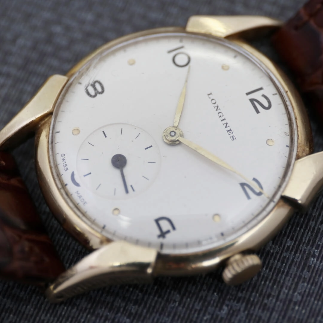 Longines Ref. 5674, 18k Gold, Fancy Lugs, 1940's