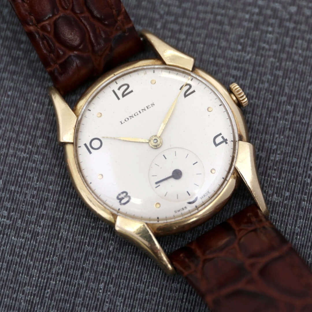 Longines Ref. 5674, 18k Gold, Fancy Lugs, 1940's