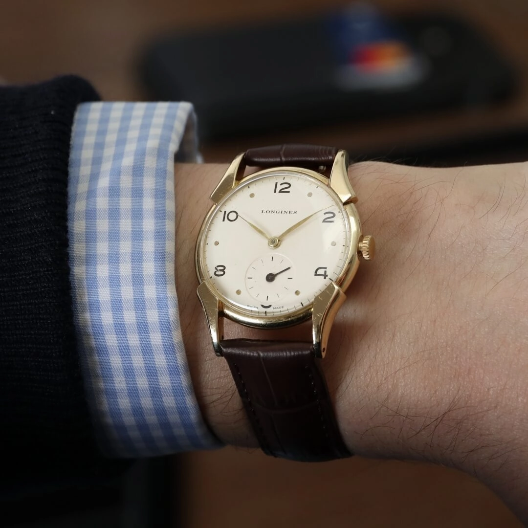 Longines Ref. 5674, 18k Gold, Fancy Lugs, 1940's