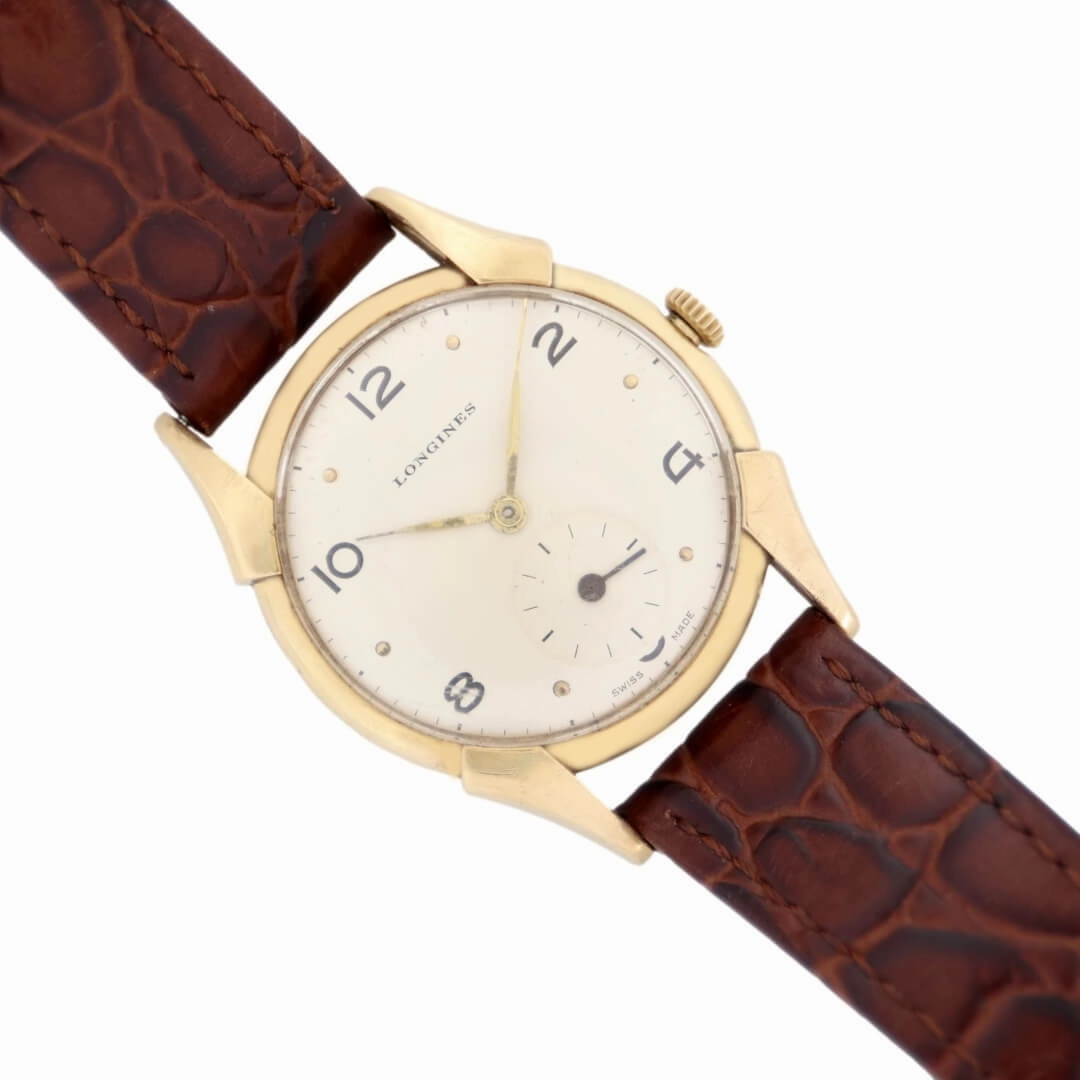 Longines Ref. 5674, 18k Gold, Fancy Lugs, 1940's
