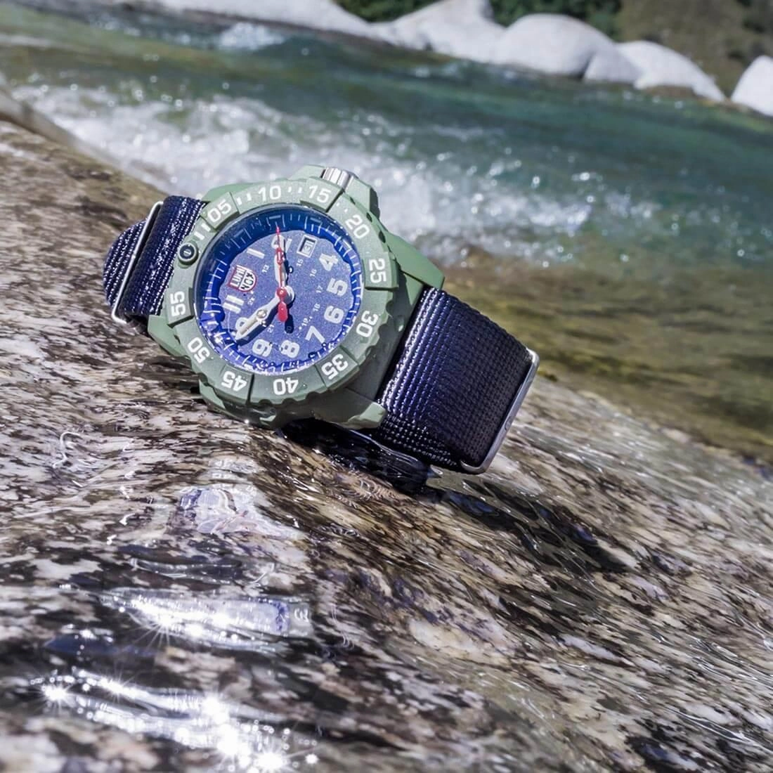 Luminox 3503.ND Navy Seal 3500 Men's Blue Band Dive Watch