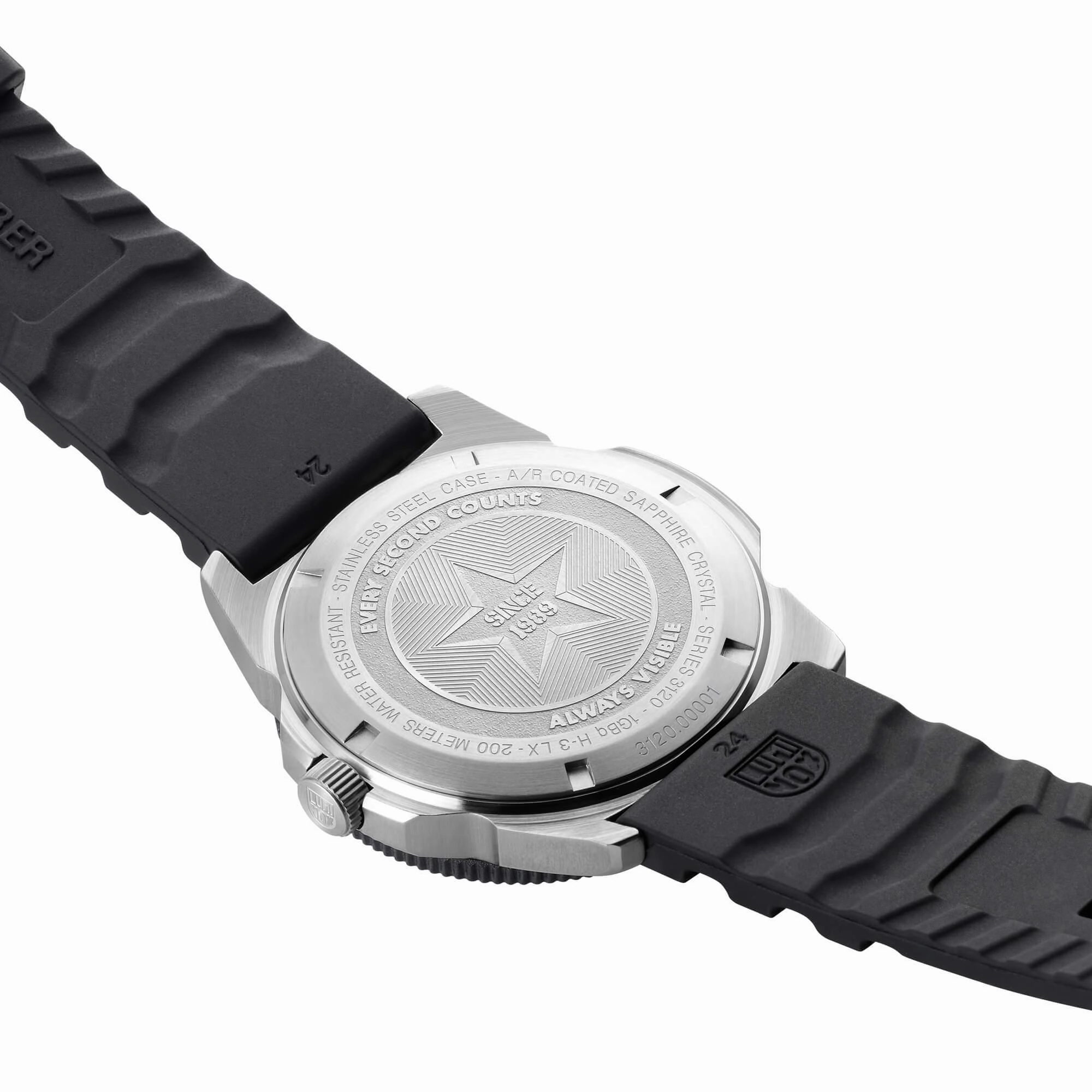 Luminox Men's Quartz Watch - Pacific Diver Rotating Bezel Black Dial Strap | 3121