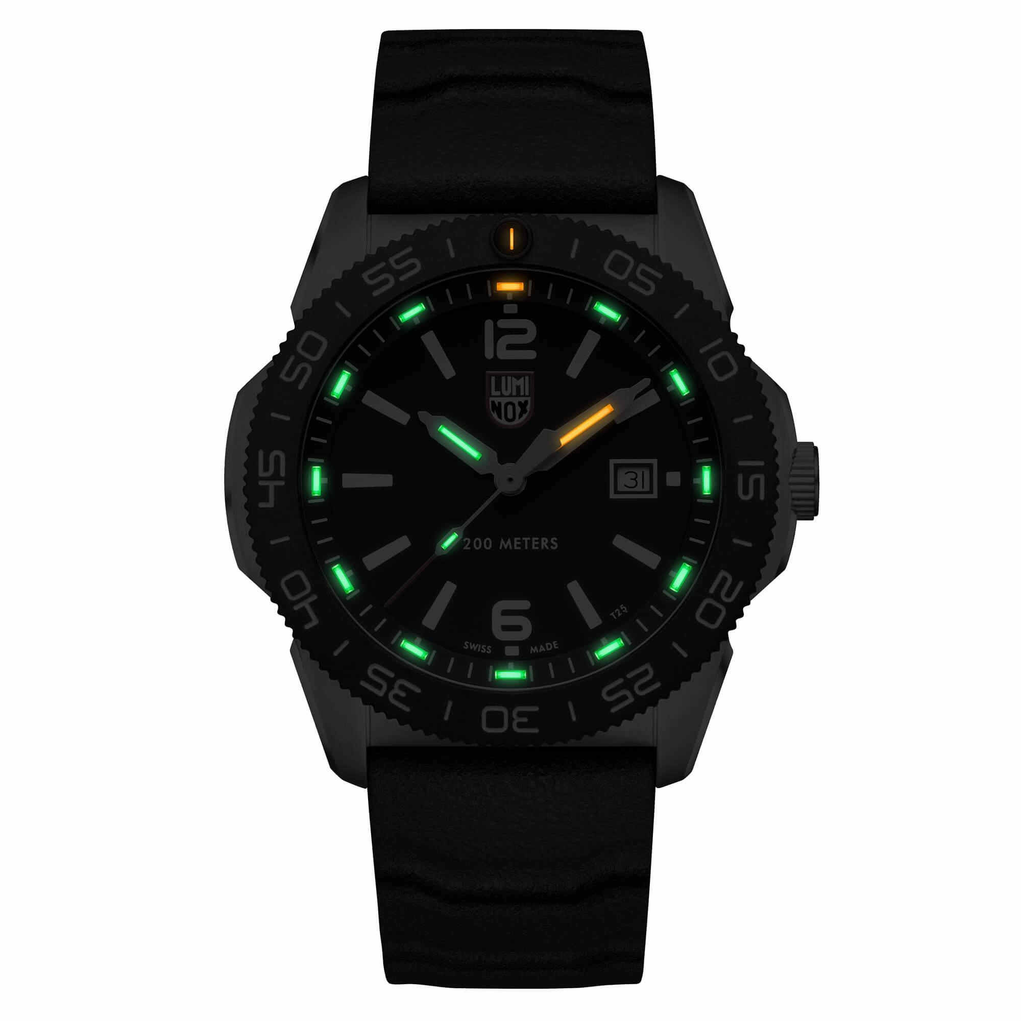 Luminox Men's Quartz Watch - Pacific Diver Rotating Bezel Black Dial Strap | 3121