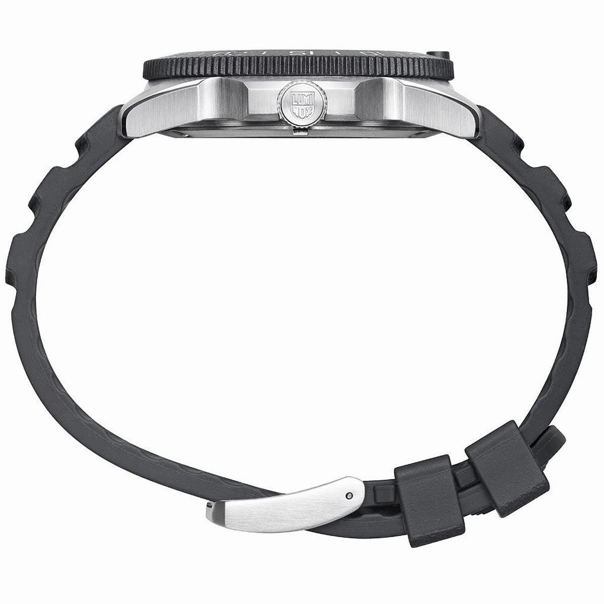 Luminox Men's Quartz Watch - Pacific Diver Rotating Bezel Black Dial Strap | 3121