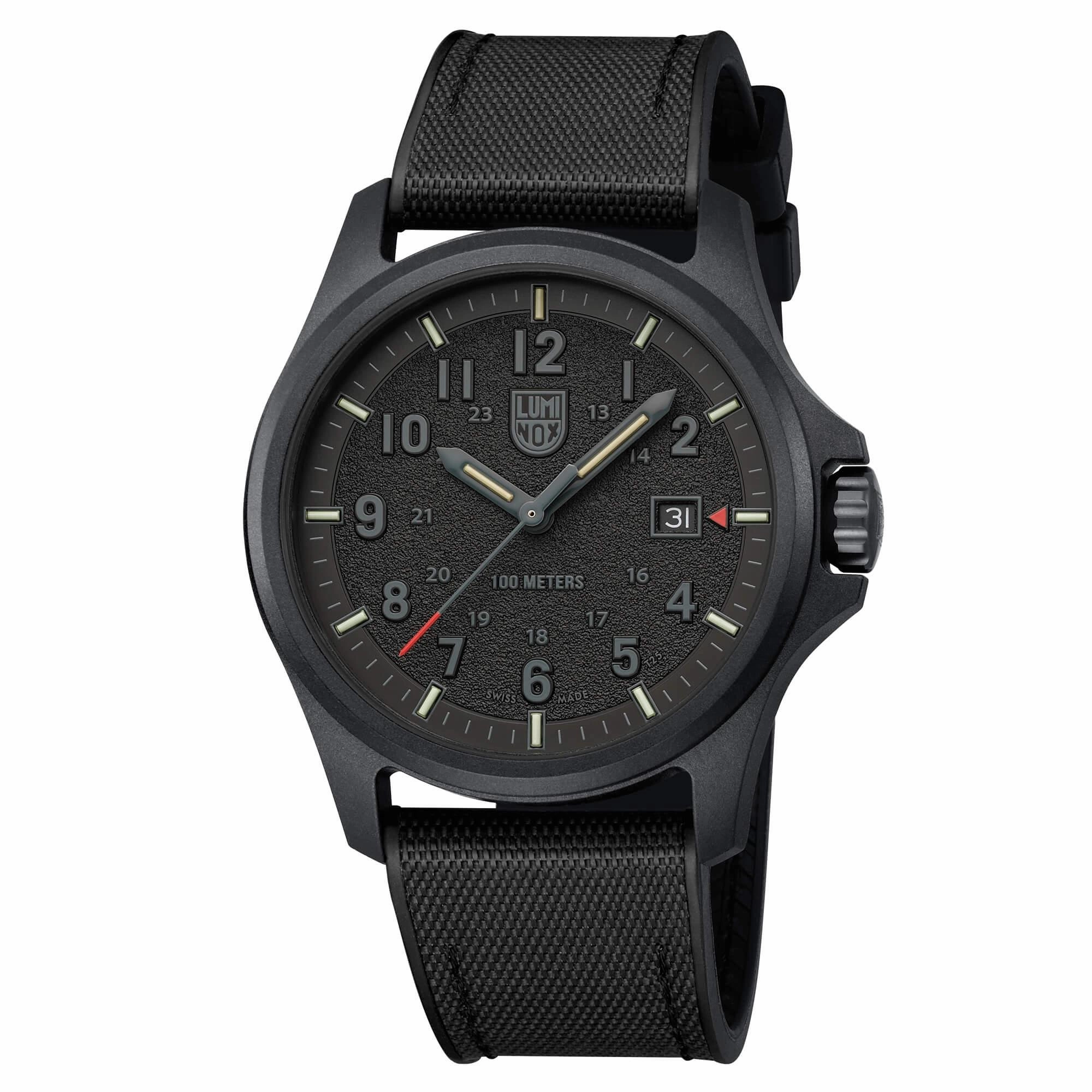 Luminox Men's Watch - Atacama Field Date Black Carbonox Case Rubber Strap | XL.1961