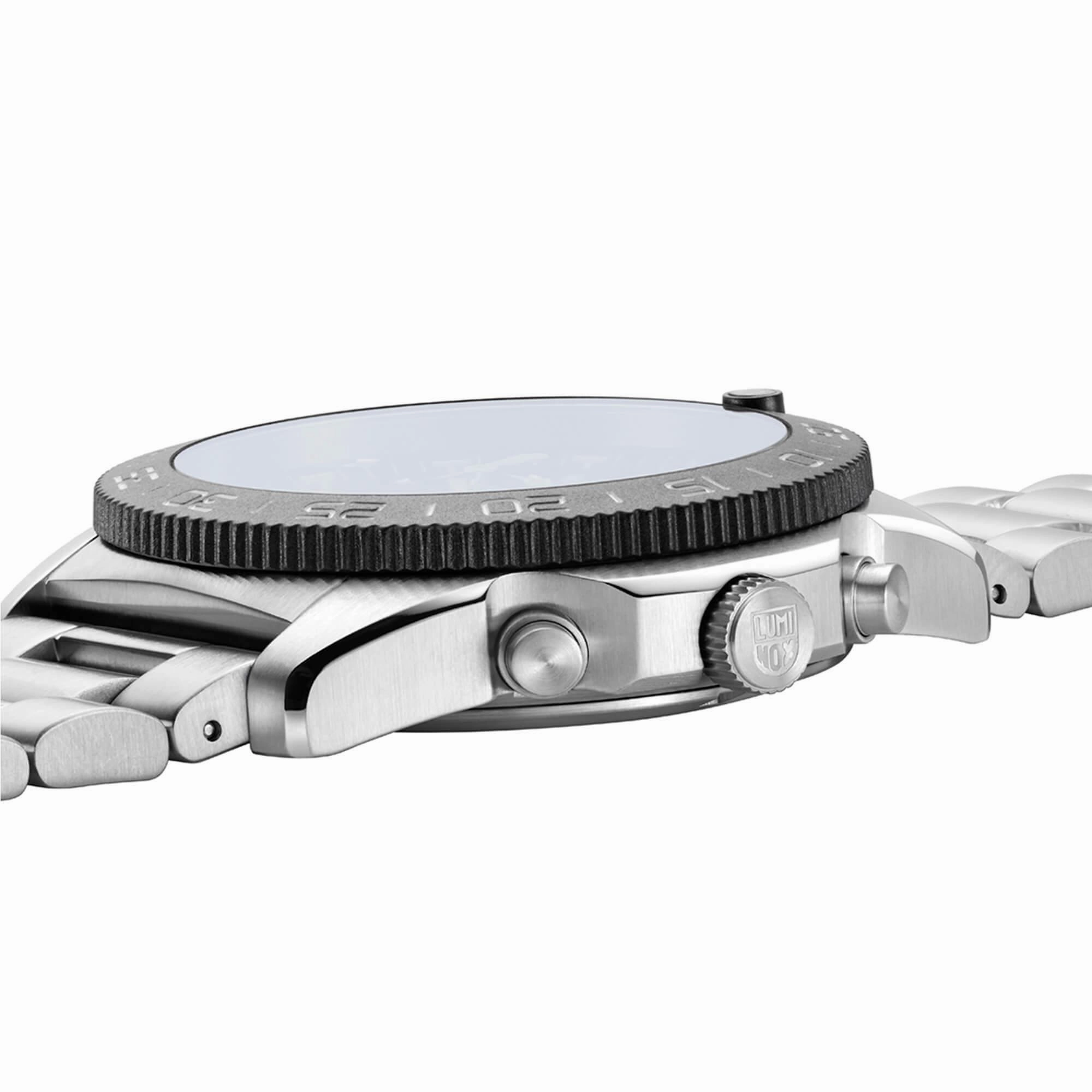 Luminox Men's Watch - Pacific Diver Chronograph Stainless Steel Bracelet | XS.3142