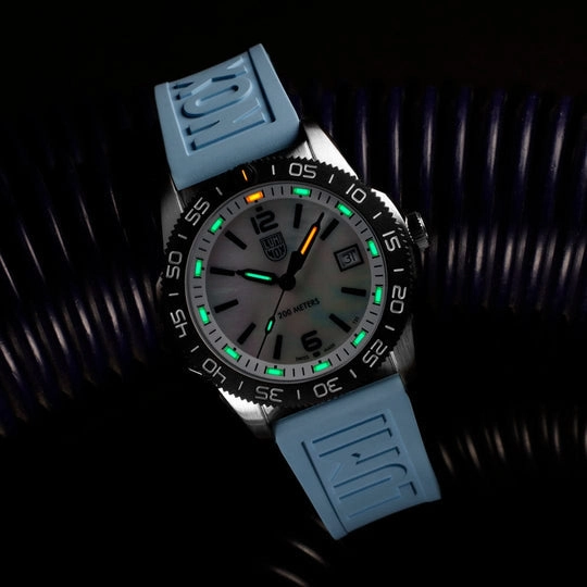 Luminox Pacific Diver Ripple 39mm Diver Watch XS.3124M