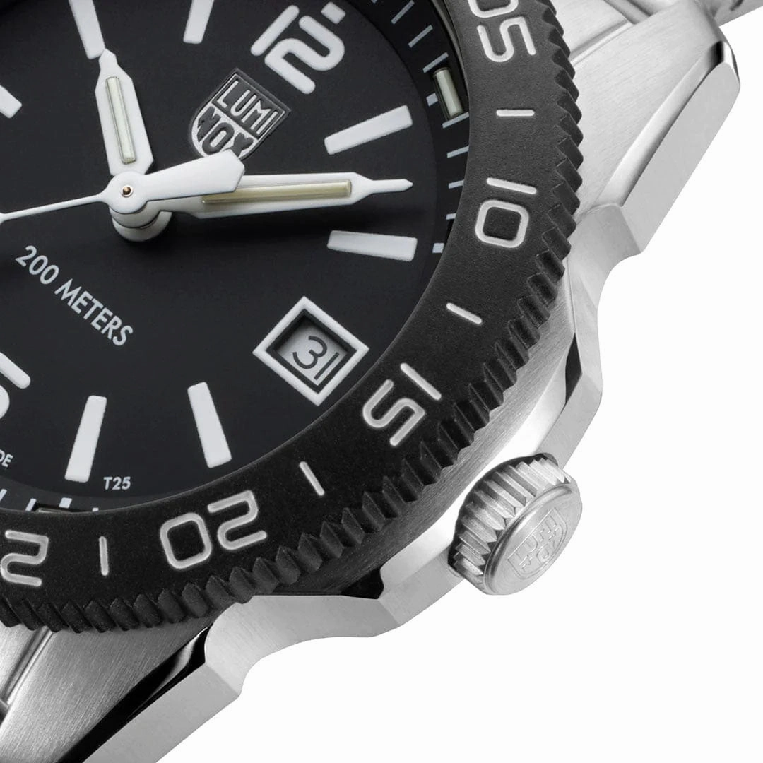 Luminox Pacific Diver Ripple Collection 3120M Series Watch