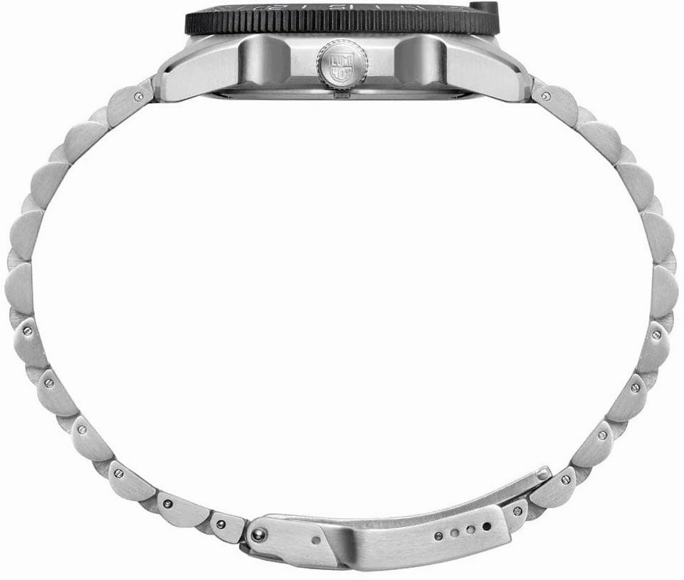 Luminox Pacific Diver Ripple Collection 3120M Series Watch