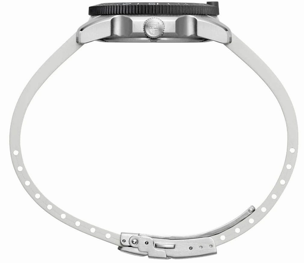Luminox Pacific Diver Ripple Collection 3120M Series Watch