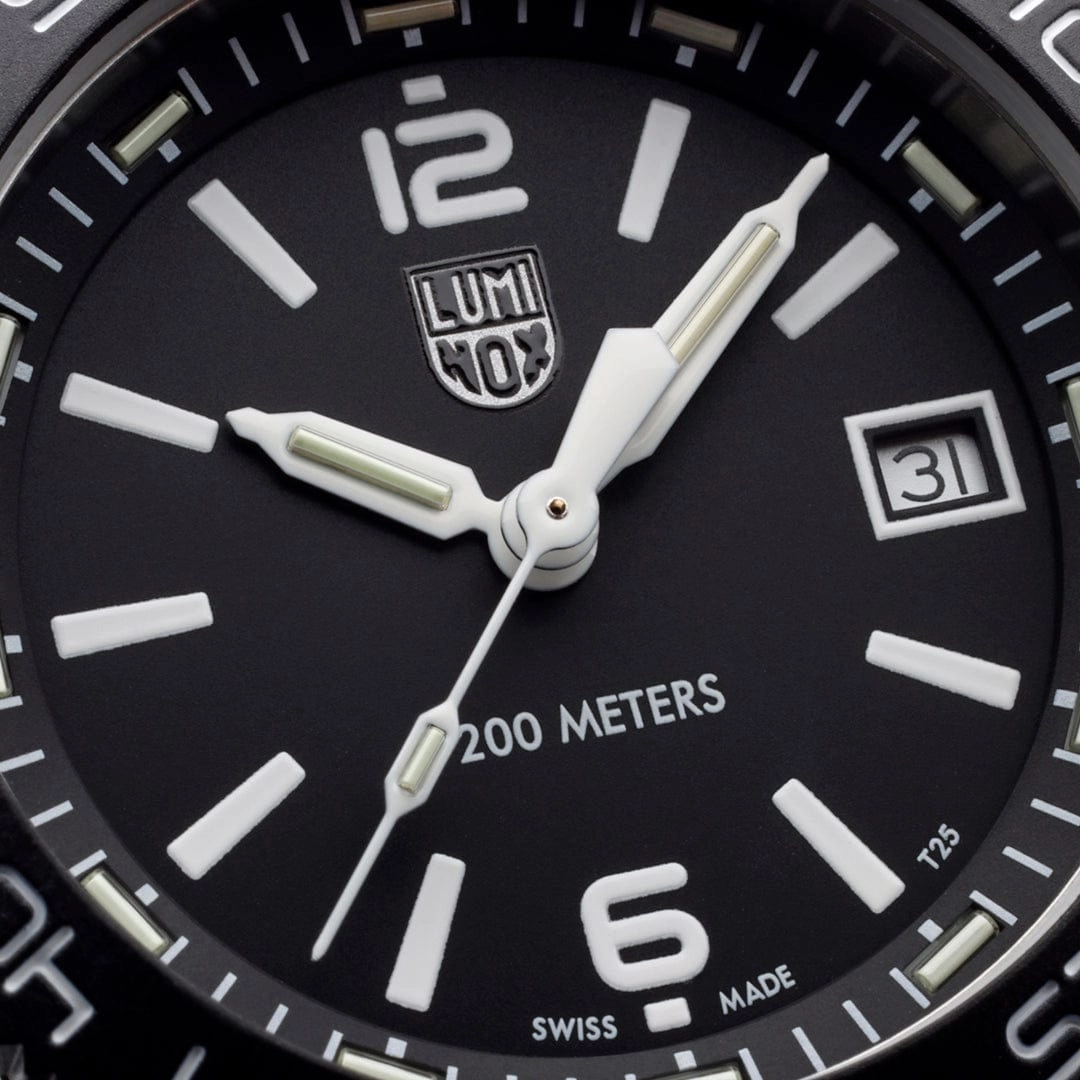 Luminox Pacific Diver Ripple Dive Black Dial Stainless Steel Watch XS.3122M.1
