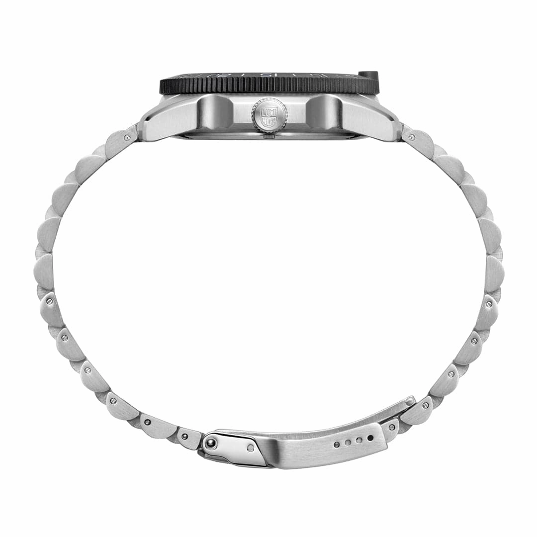 Luminox Pacific Diver Ripple Dive Stainless Steel Watch XS.3126M.1