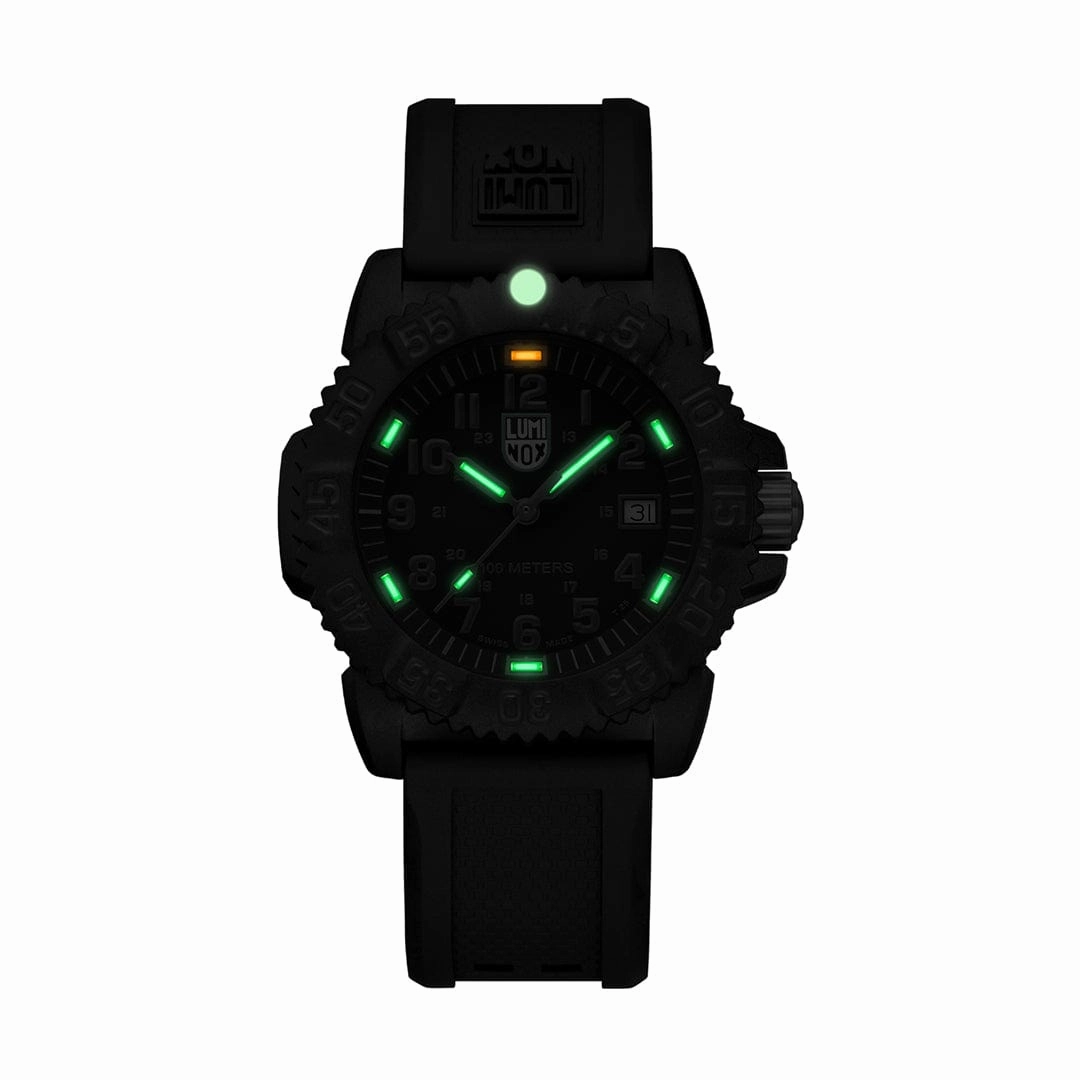 Luminox Sea Lion Carbonox Black Dial Black Rubber Strap Watch X2.2072