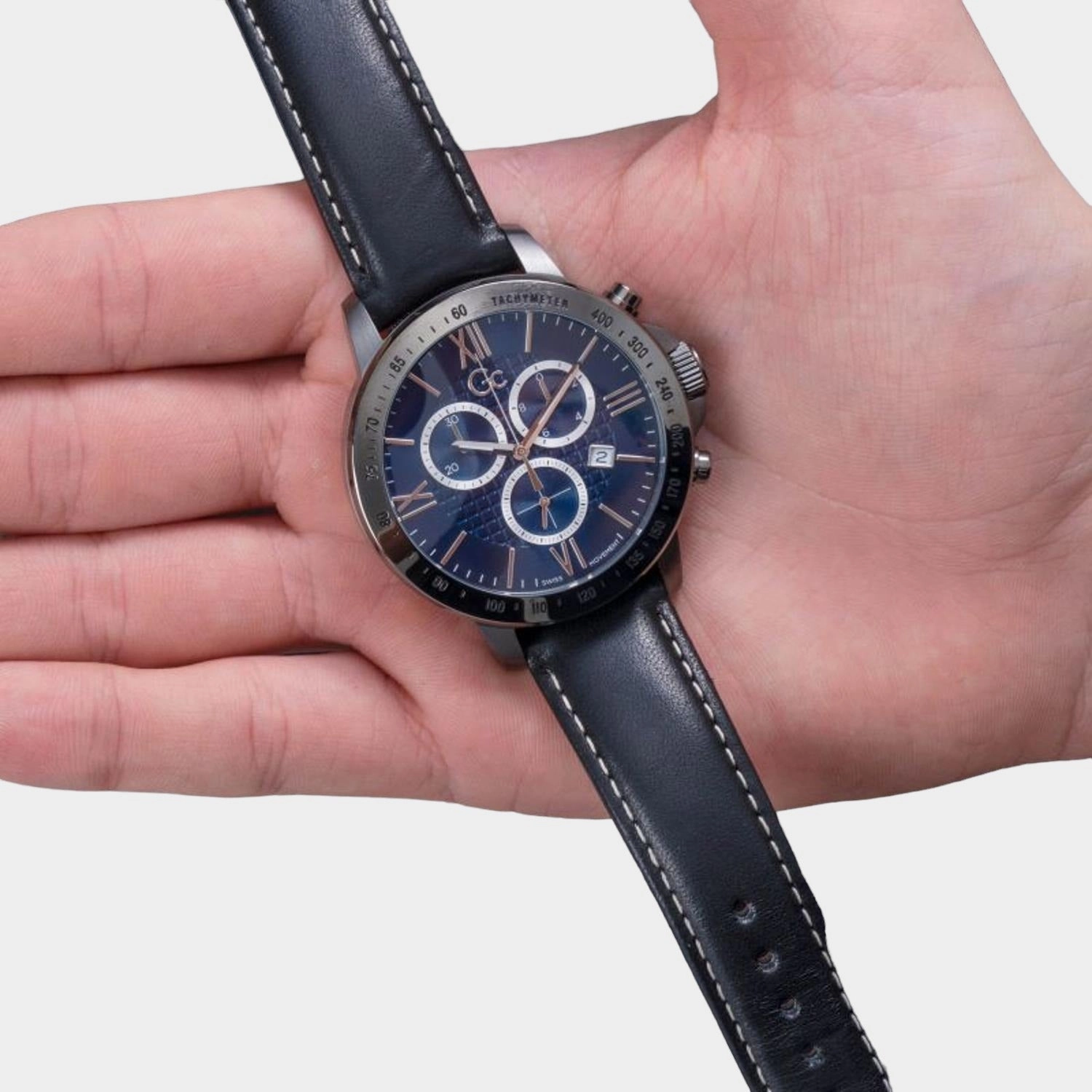 Men Blue Chronograph Leather Watch Y91003G7MF