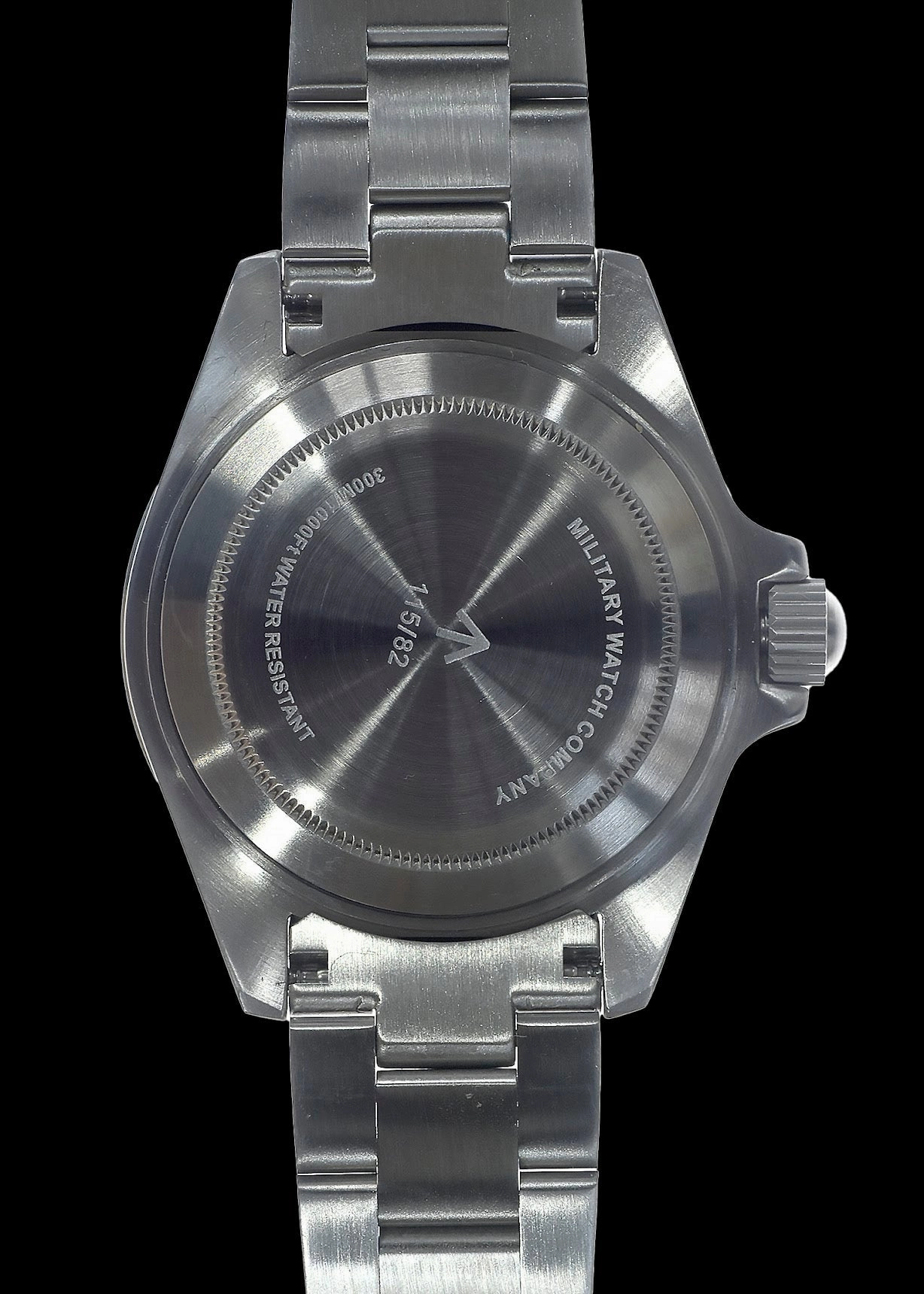 MWC 24 Jewel 1982 Pattern 300m Automatic Military Divers Watch with Sapphire Crystal on a Matching Stainless Steel Bracelet (Date Version)