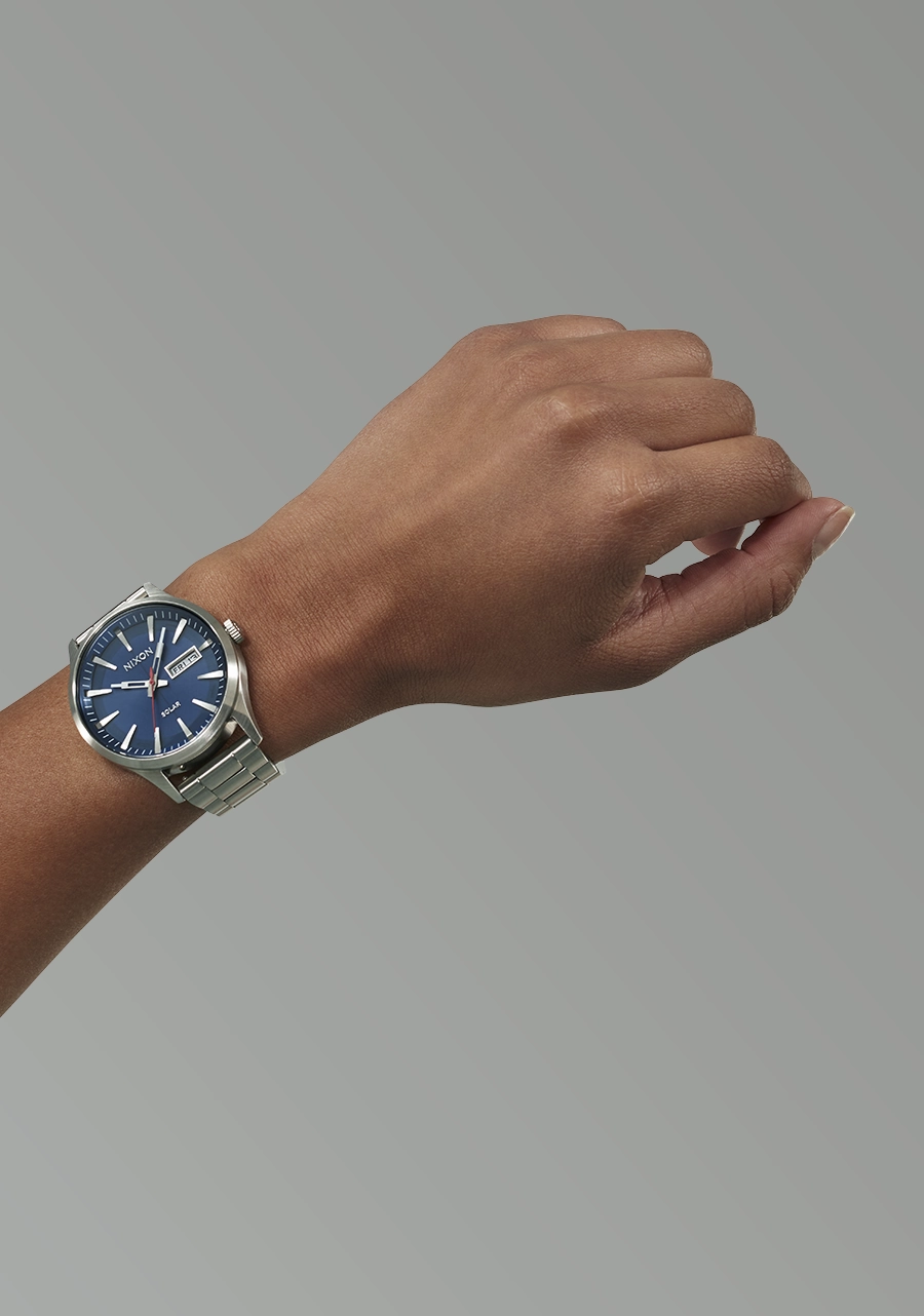 Nixon Sentry Solar Stainless Steel Blue Dial Mens Watch A1346-5091-00
