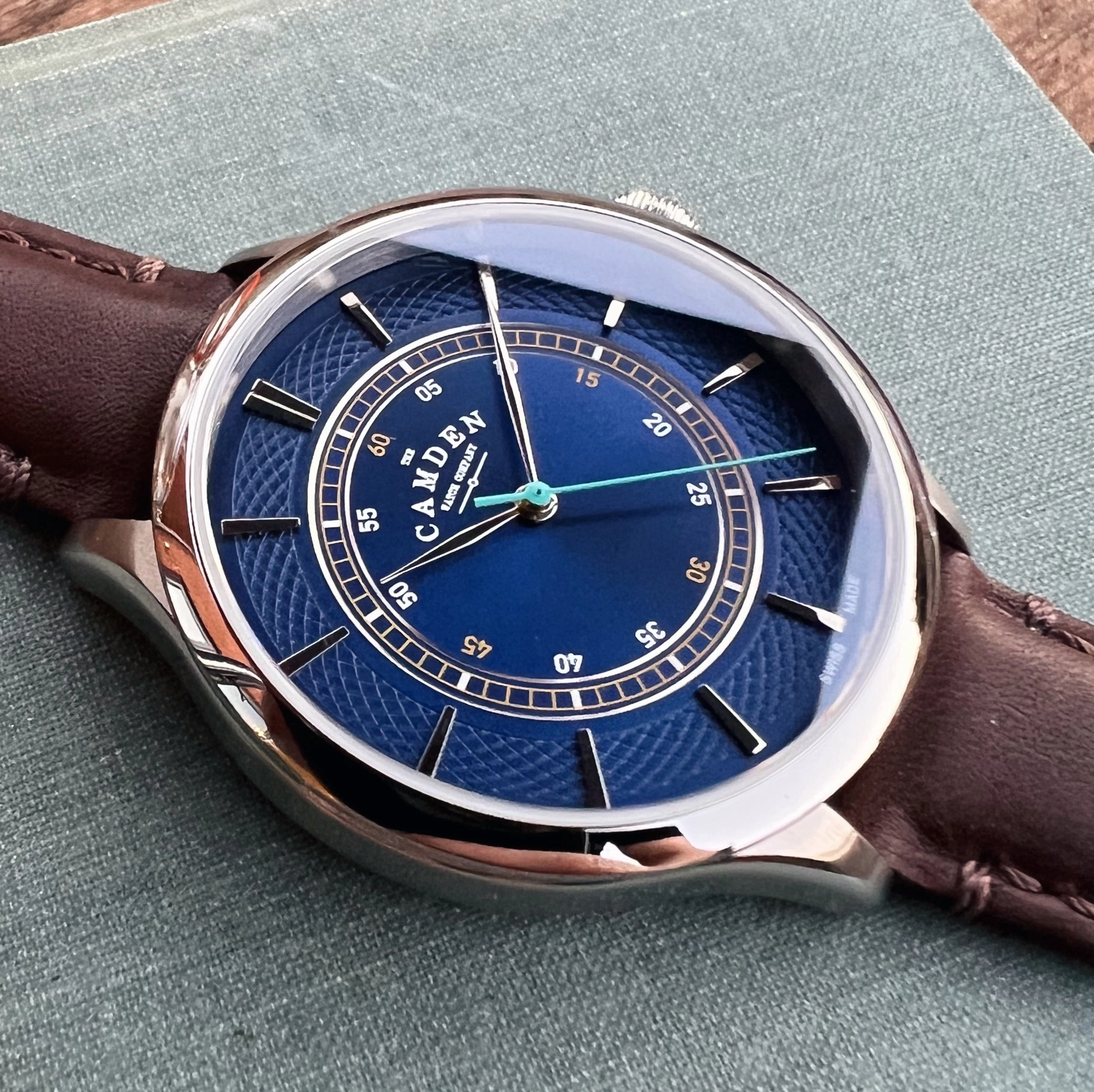 No.274 Steel, navy and black