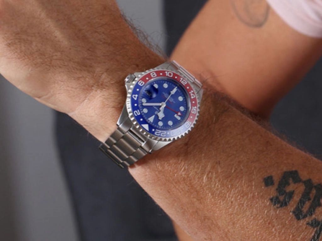 Ocean One GMT Blue/Red Ceramic with Blue Dial
