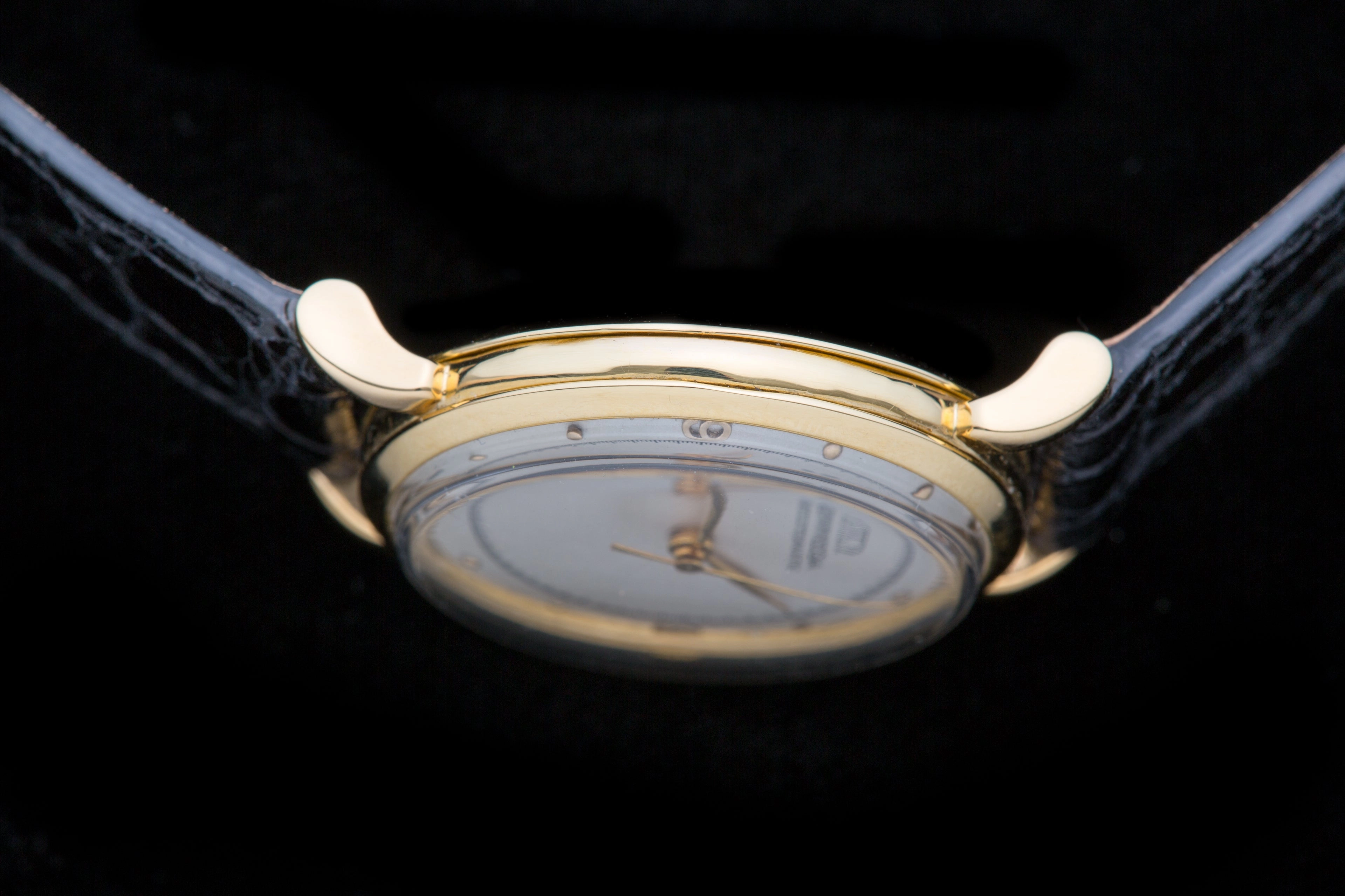 Omega 18ct gold gents automatic dress watch