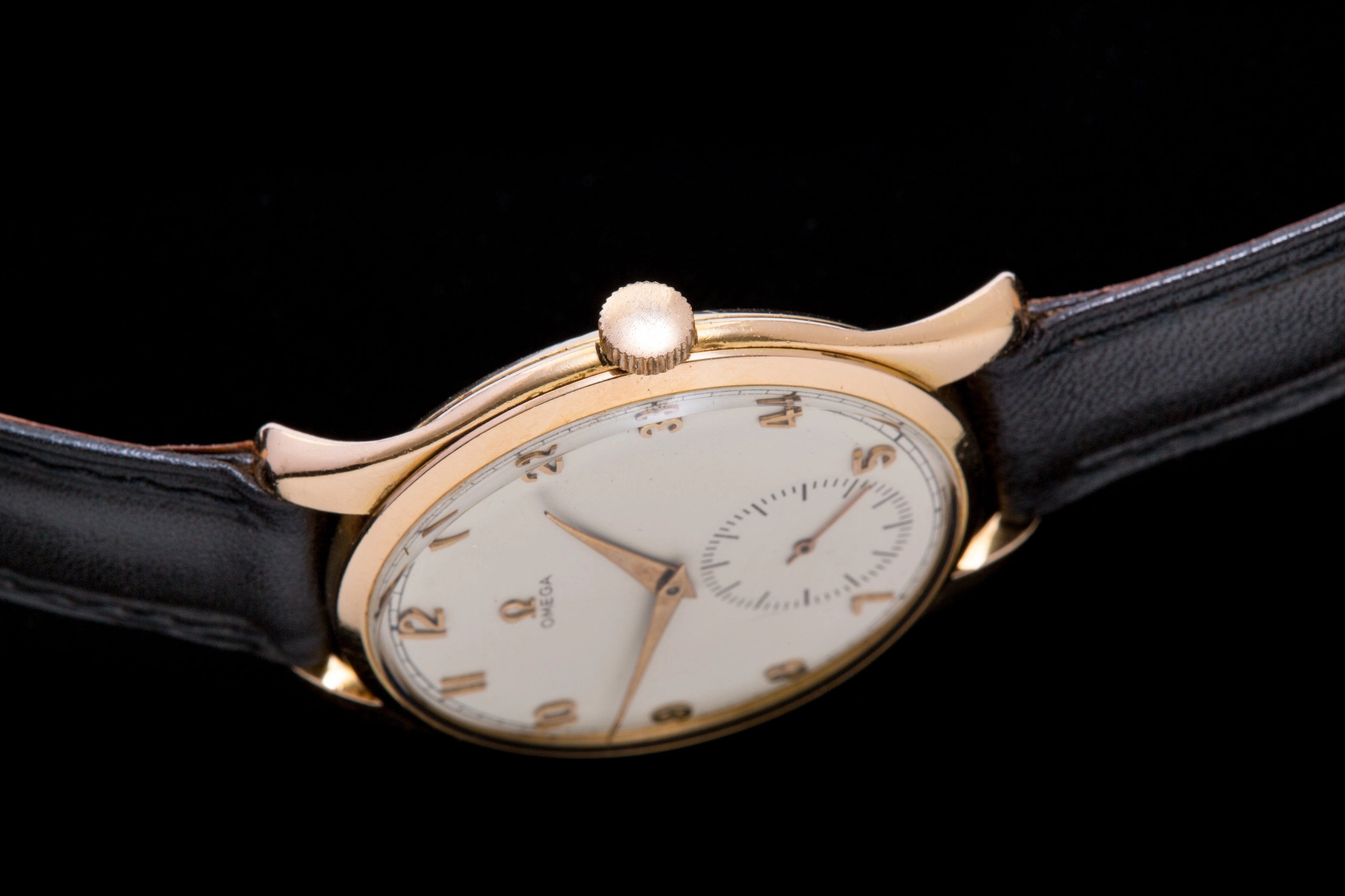 Omega 18ct Gold gents dress watch
