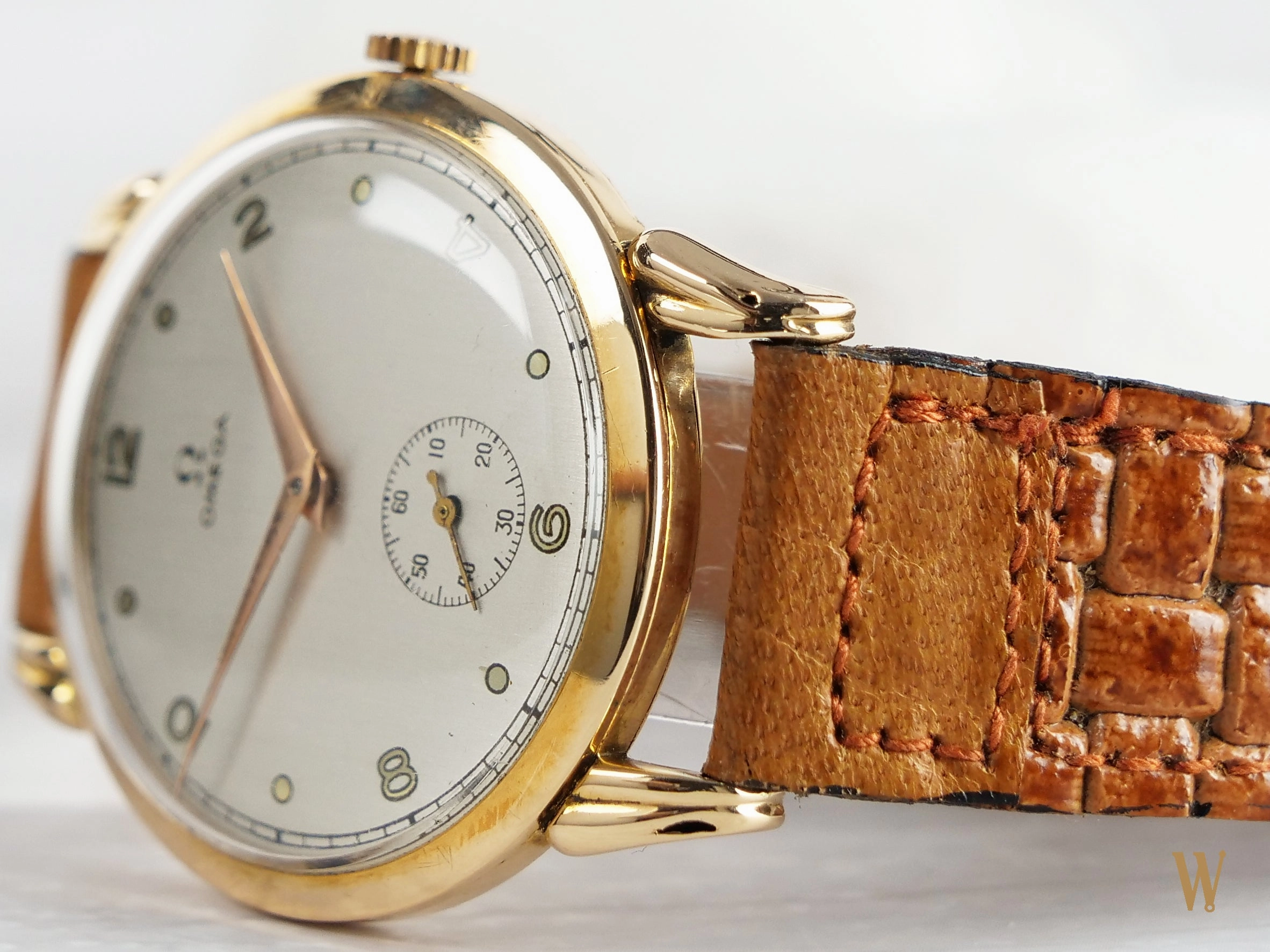 Omega 18ct Gold Gents Jumbo dress watch