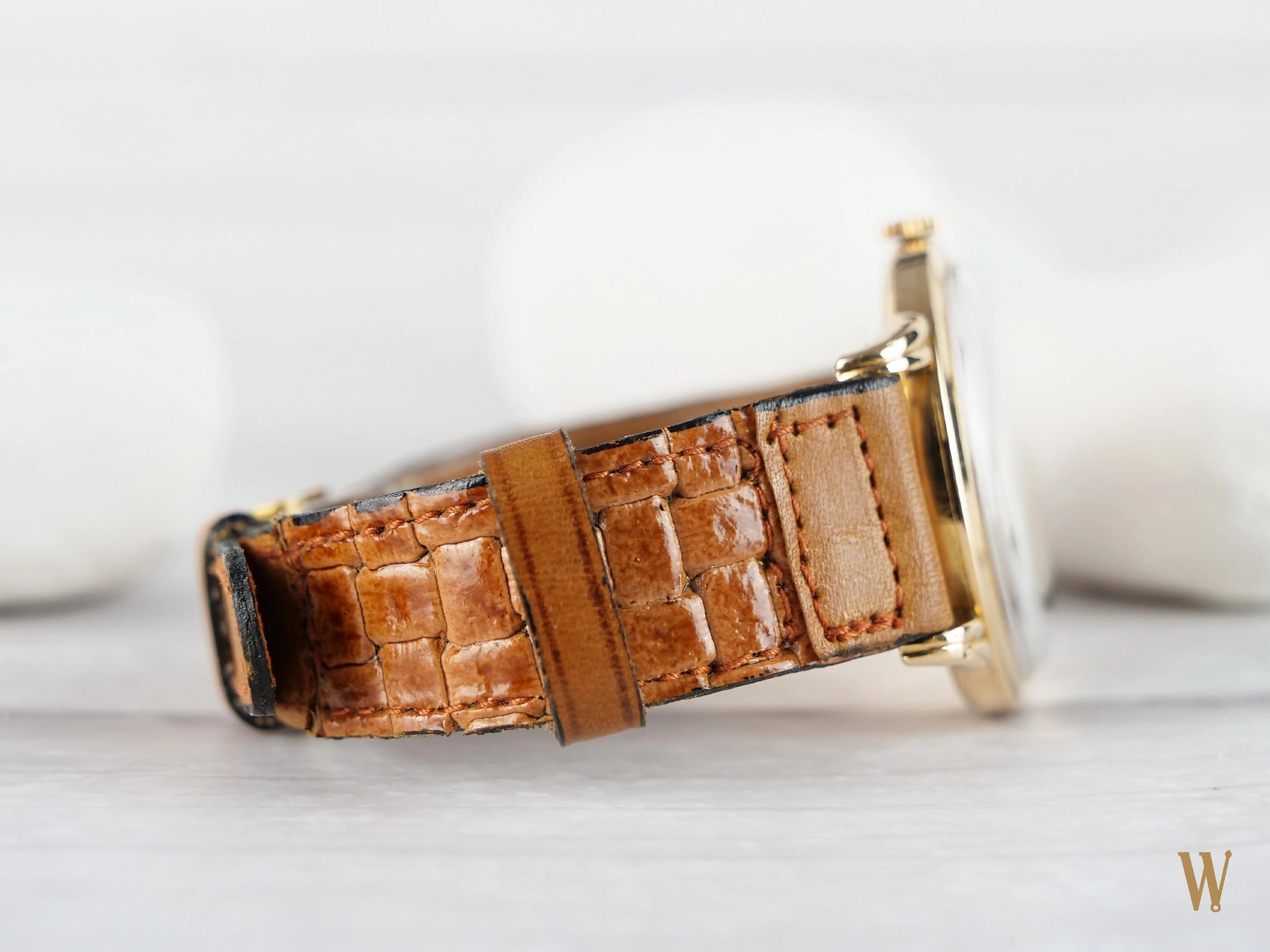 Omega 18ct Gold Gents Jumbo dress watch
