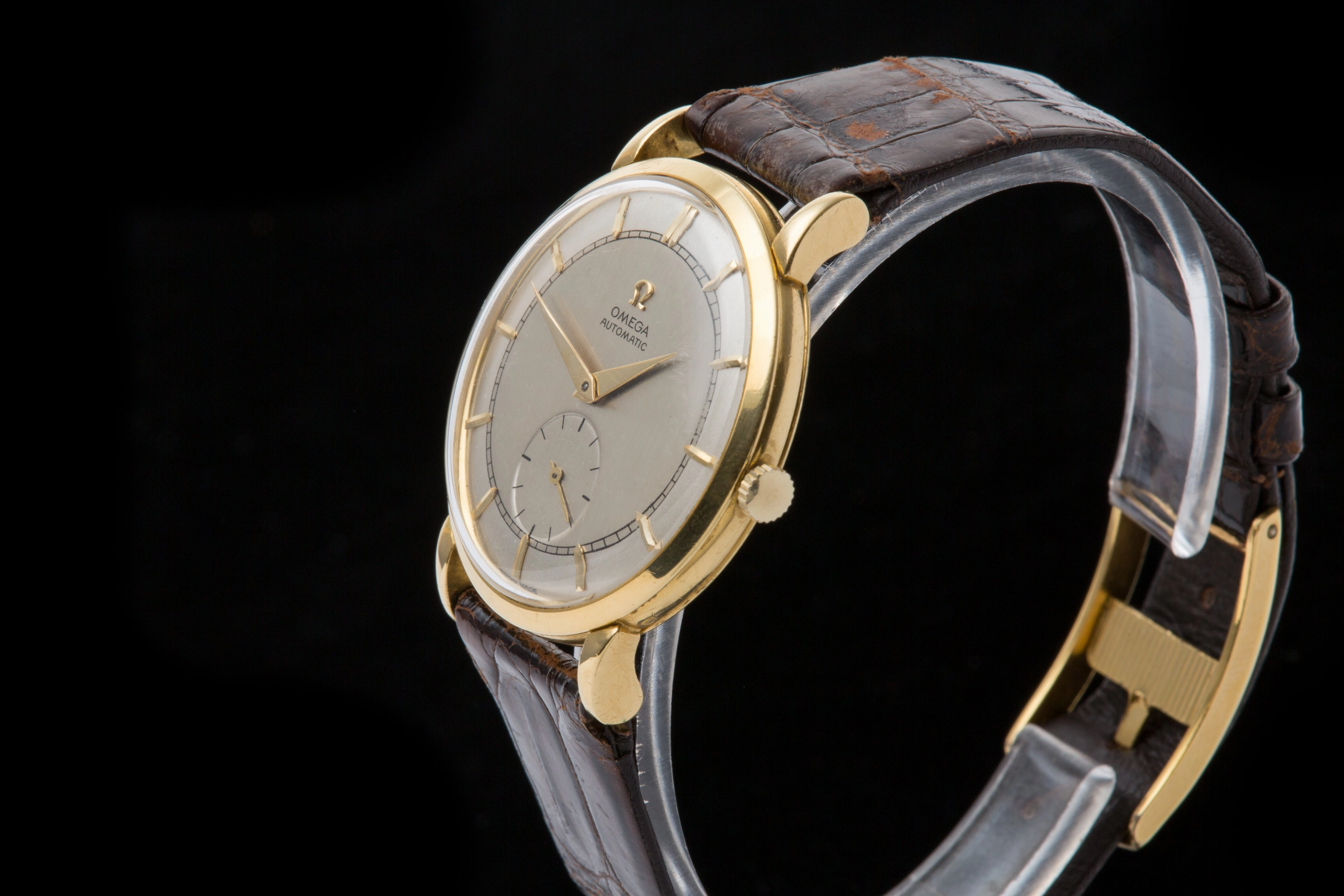 Omega 18ct gold vintage automatic dress watch