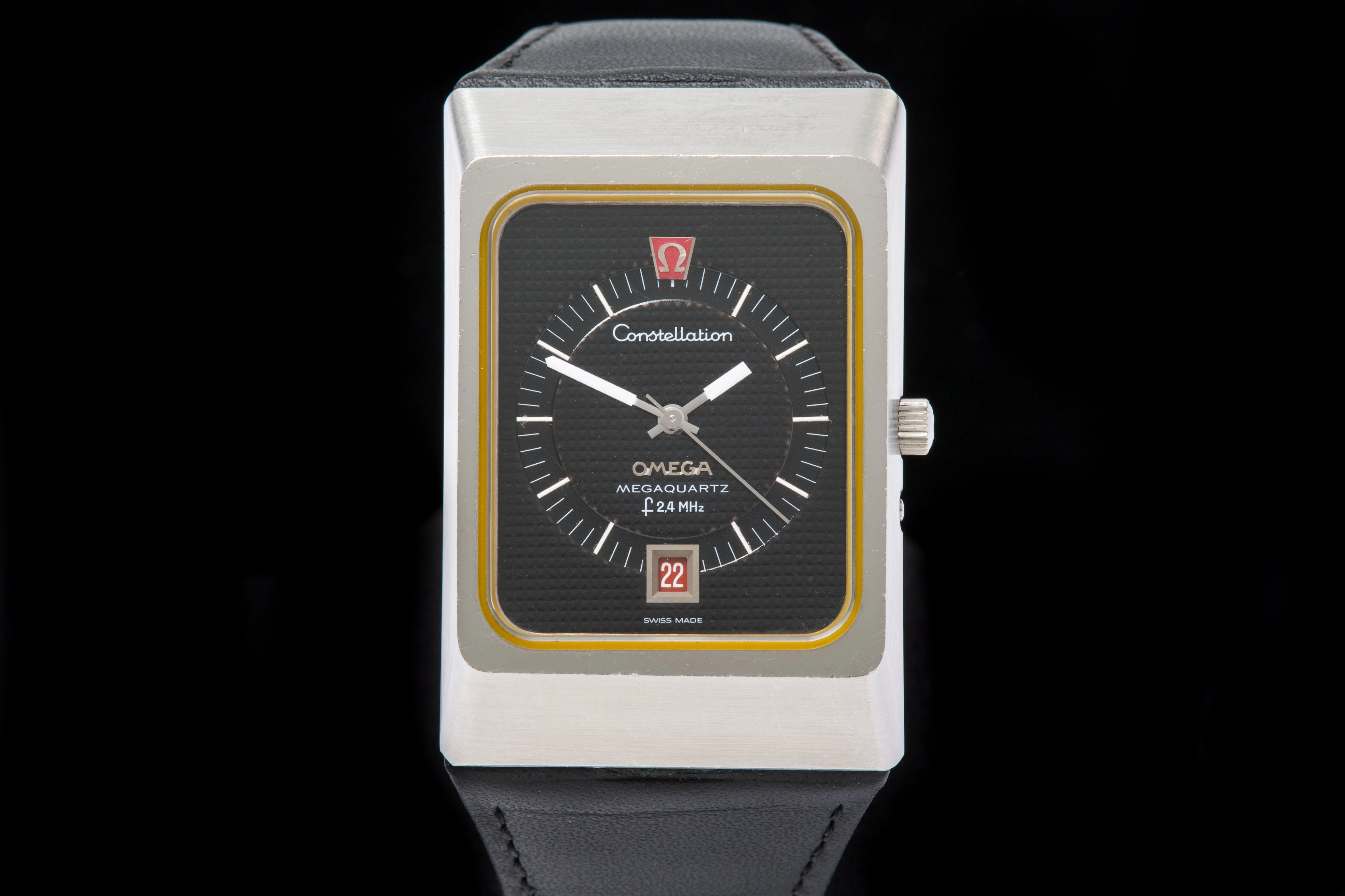 Omega 2.4 MHz Waffle dial