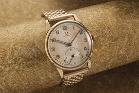 Omega 30 T2 solid gold - SOLD