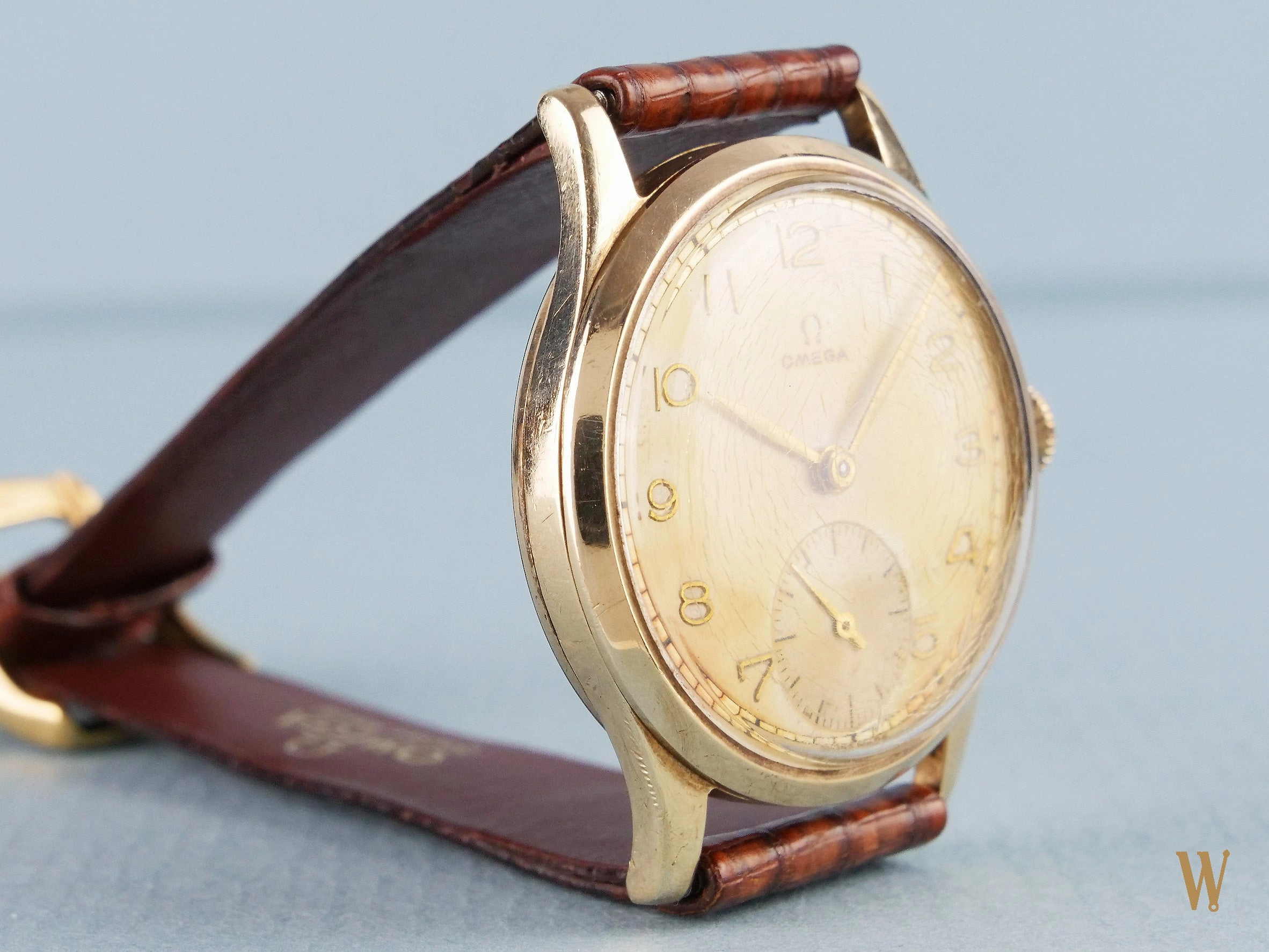 Omega 30T2 Solid Gold Dress Watch