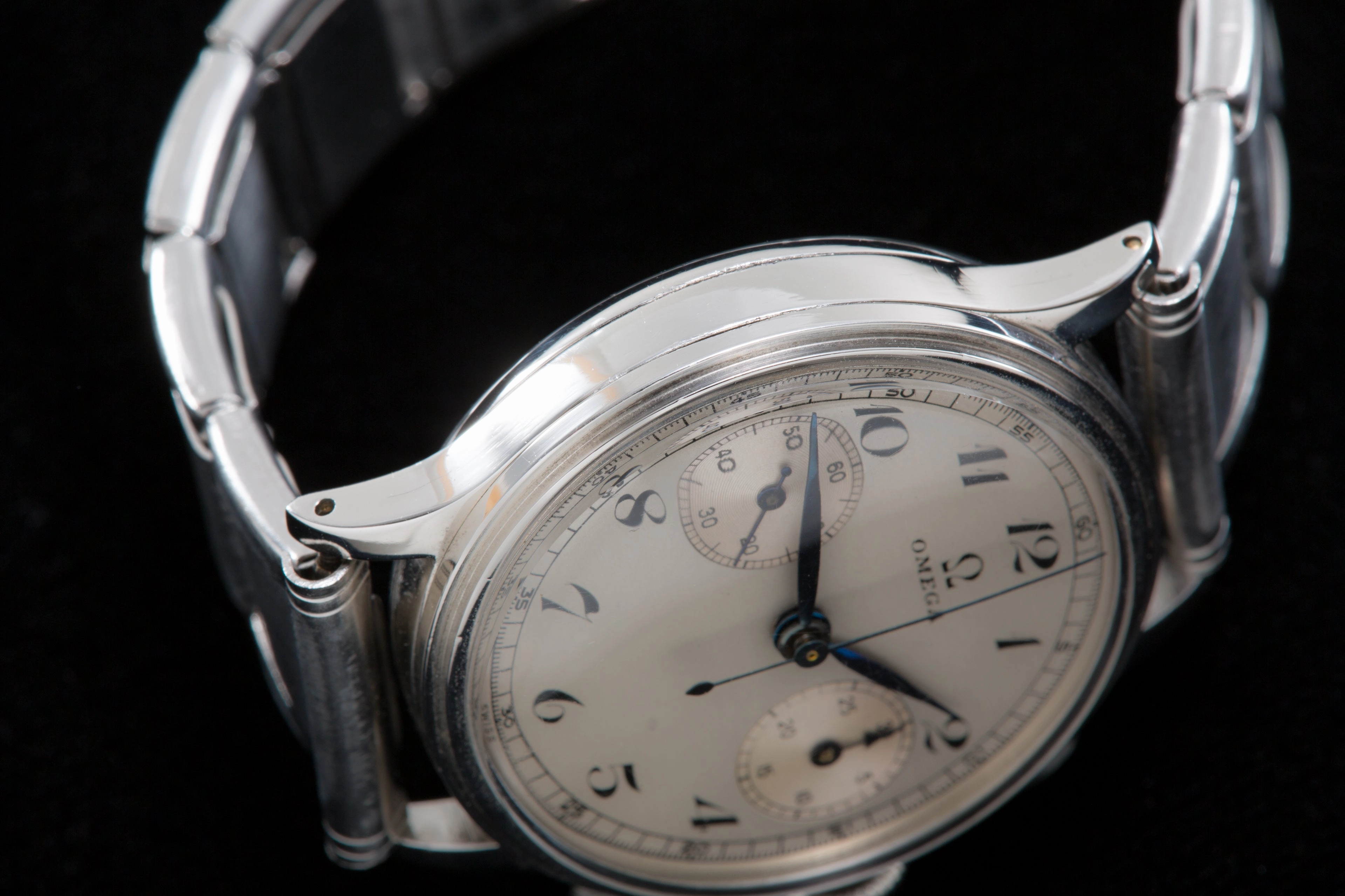 omega 33.3 chronograph