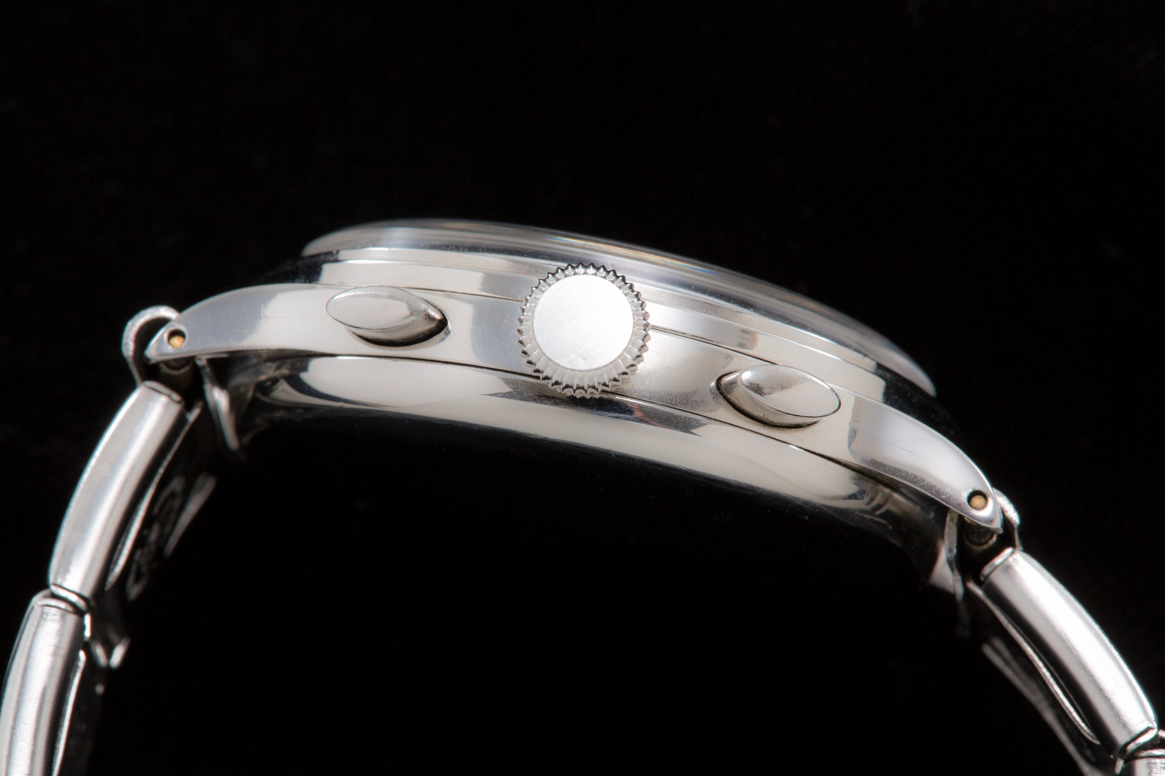 omega 33.3 chronograph