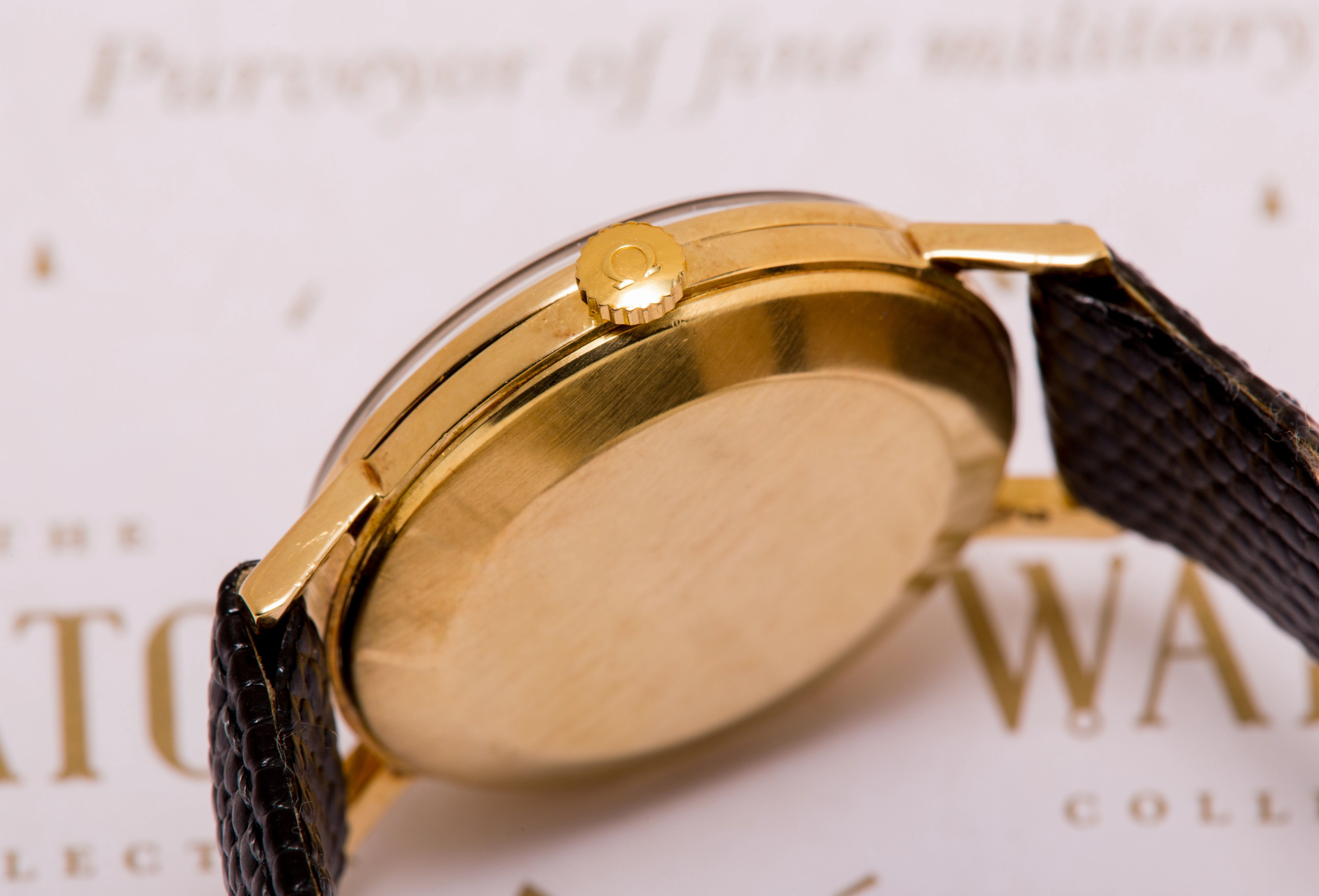 Omega 601 14ct gold SOLD