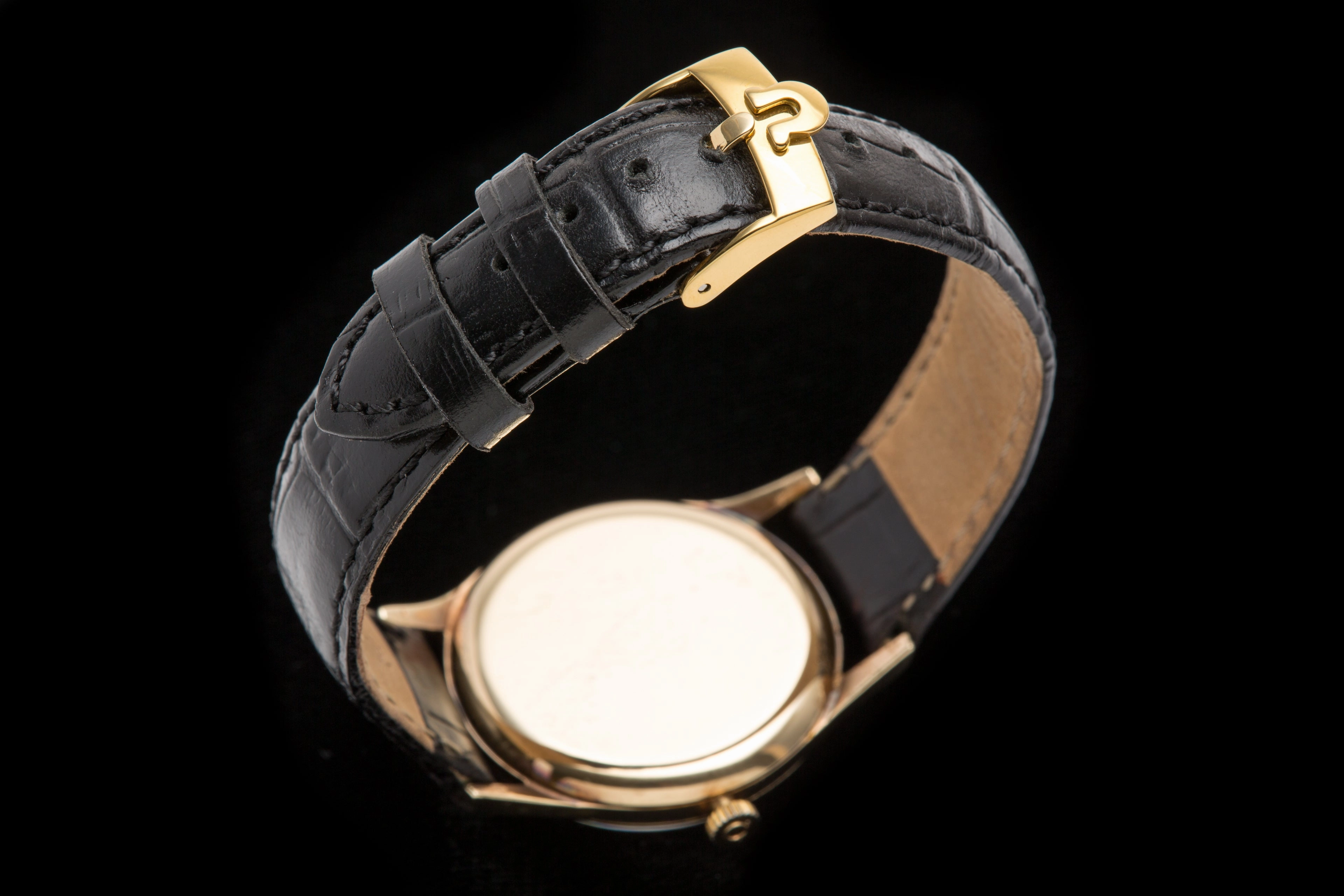 Omega 9 ct gold gents dress watch
