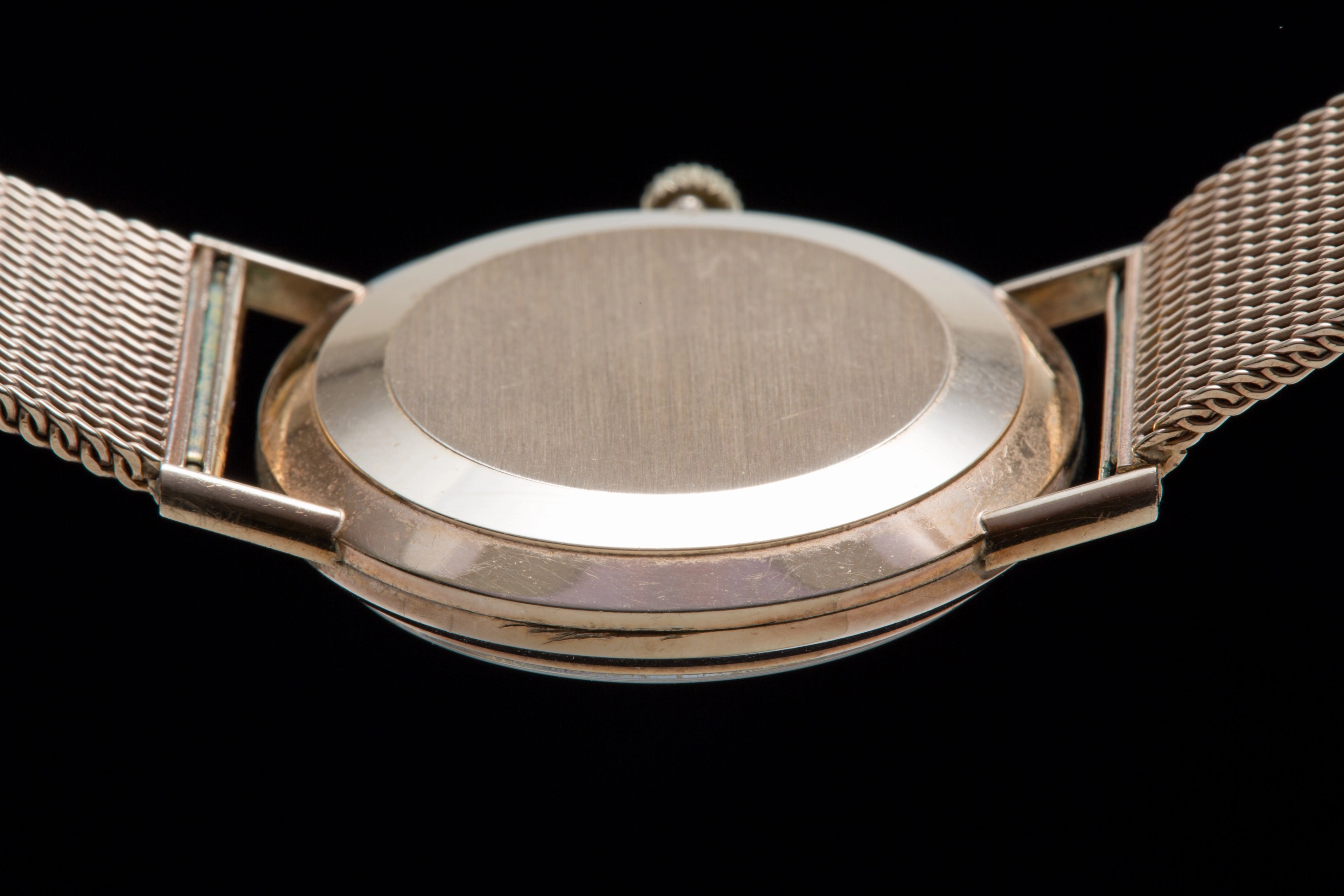 Omega 9 ct gold gents dress watch.