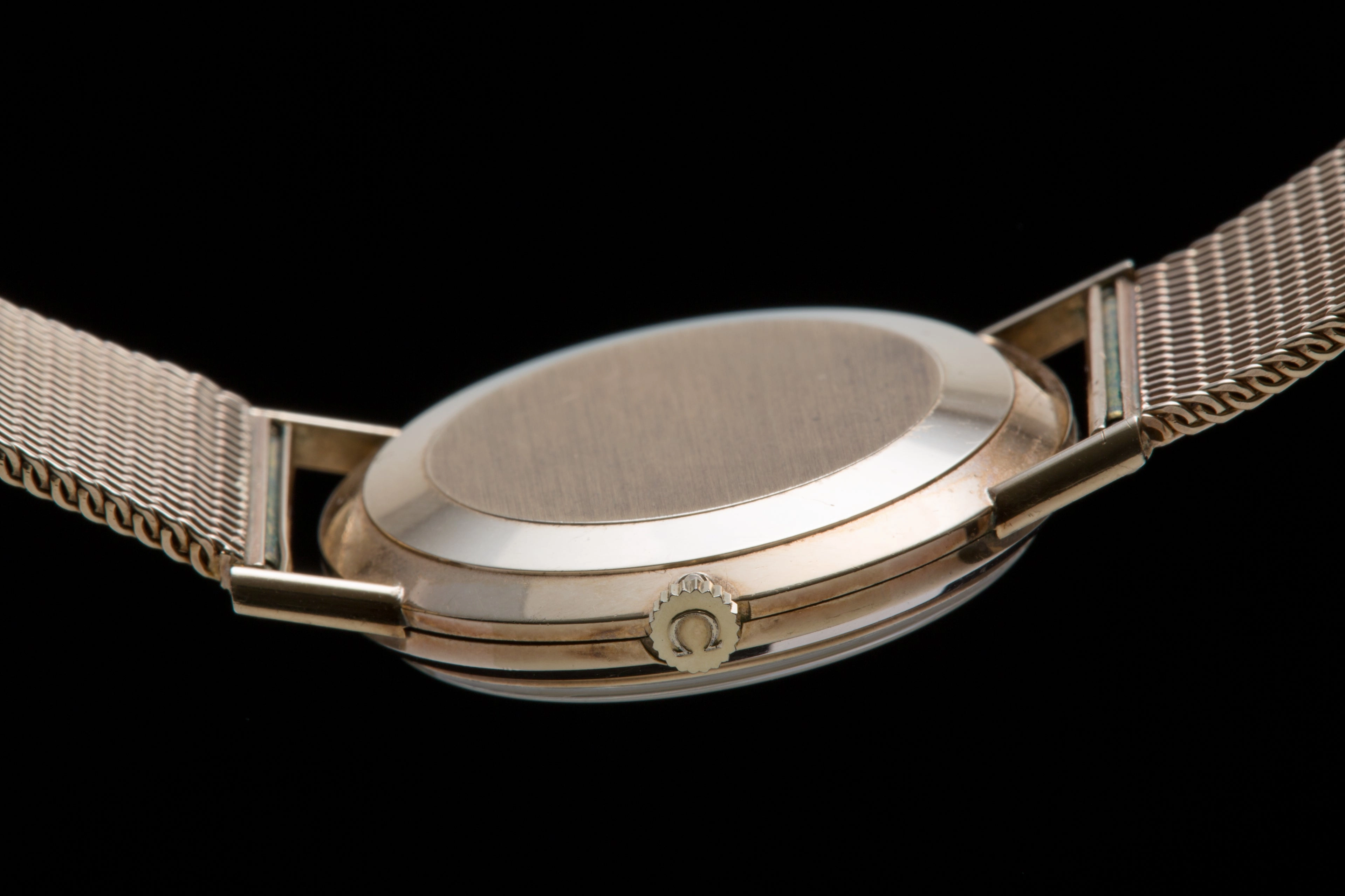 Omega 9 ct gold gents dress watch.