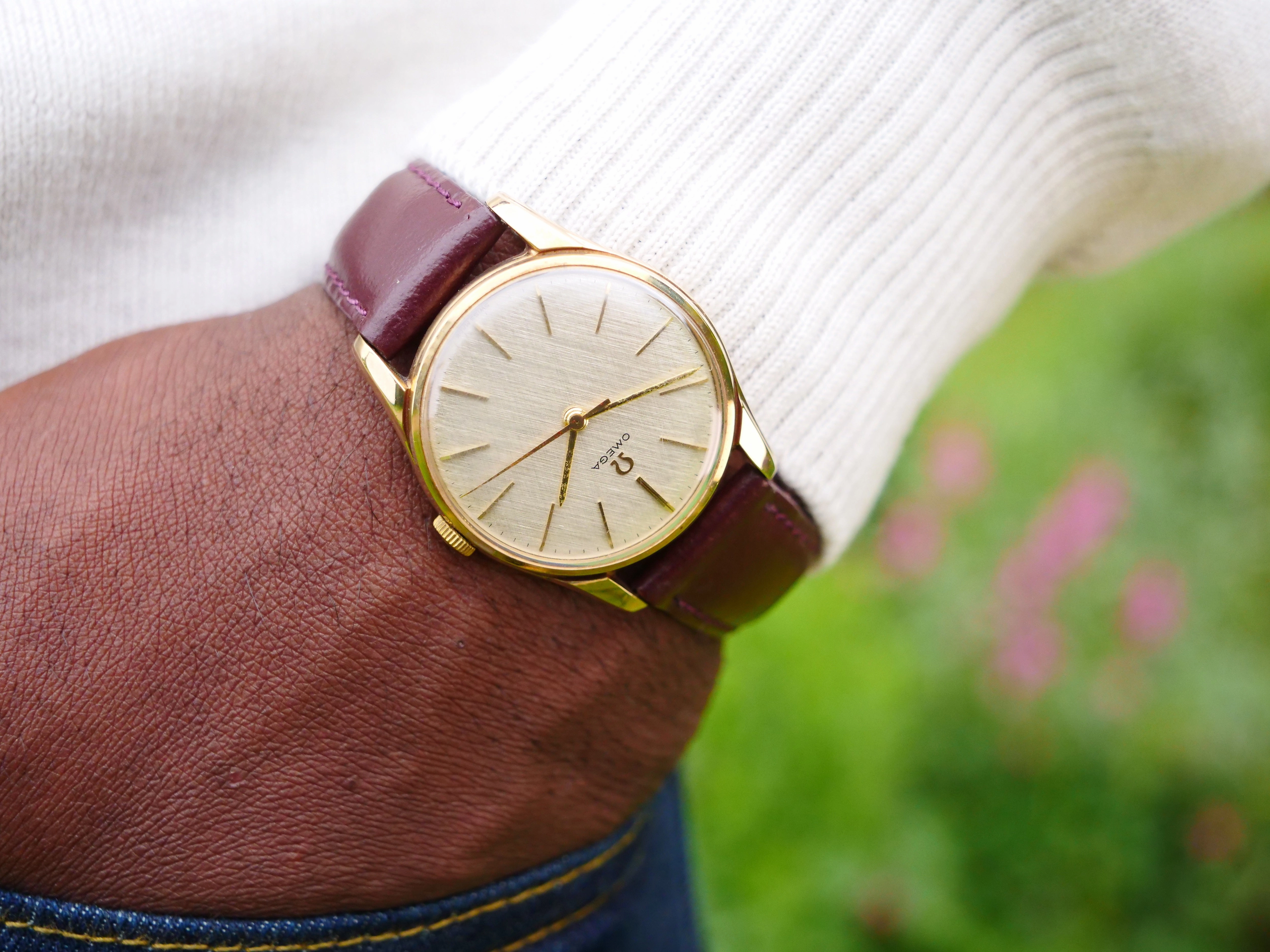 Omega 9ct gold vintage dress watch