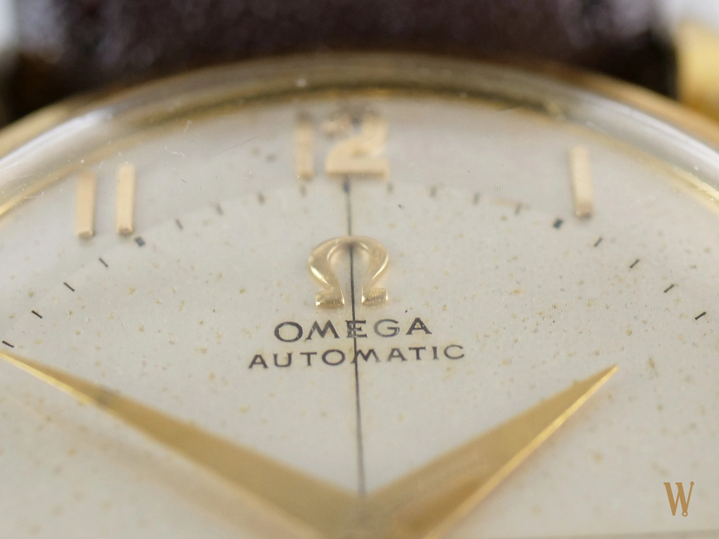Omega Automatic (bumper) Ref 2445