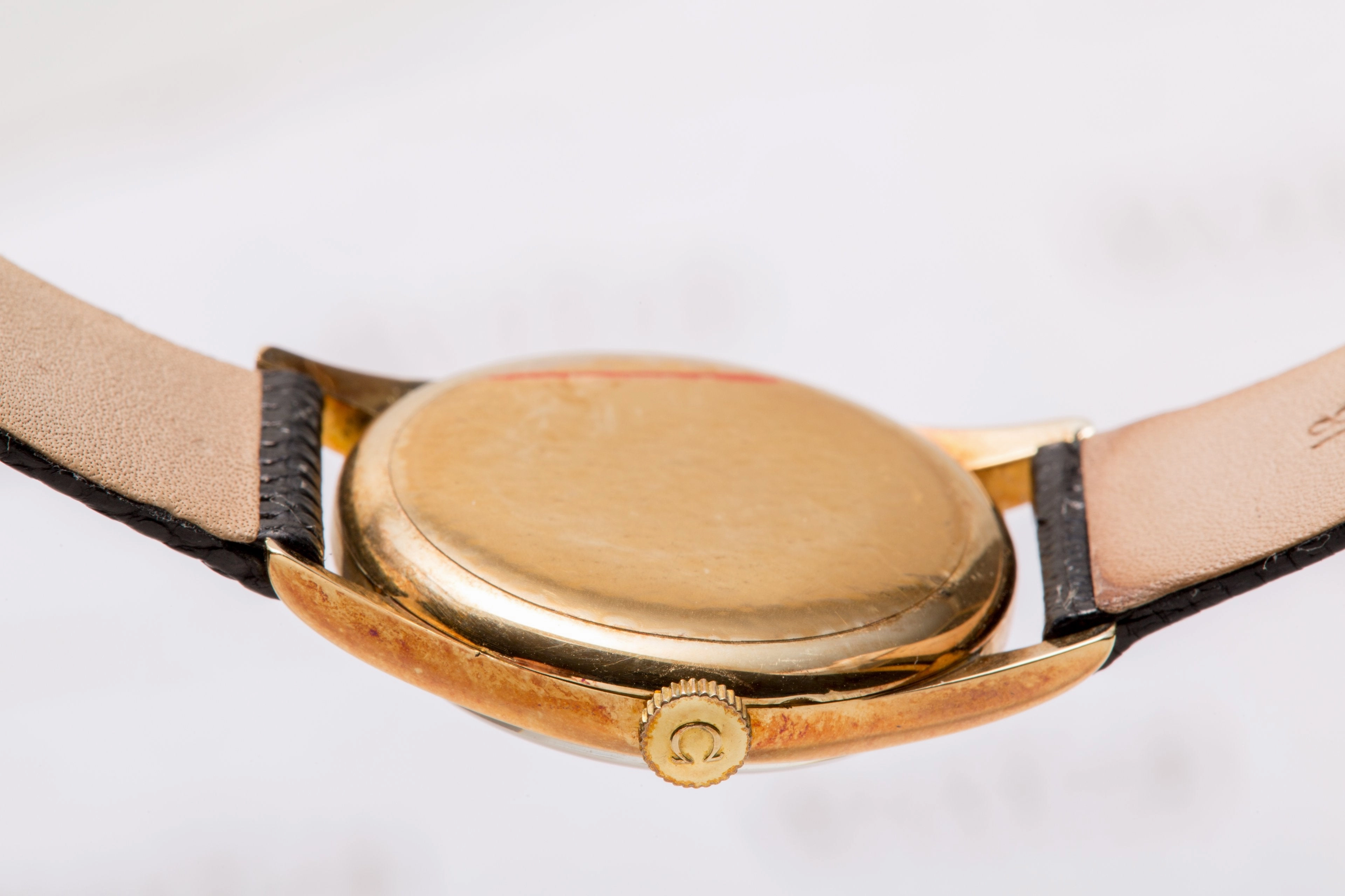 Omega Cal 265 "Tressor" solid 14 ct gold SOLD