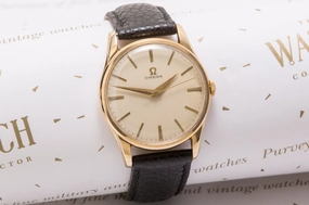 Omega Cal 286  9 ct Gold Denison case - SOLD